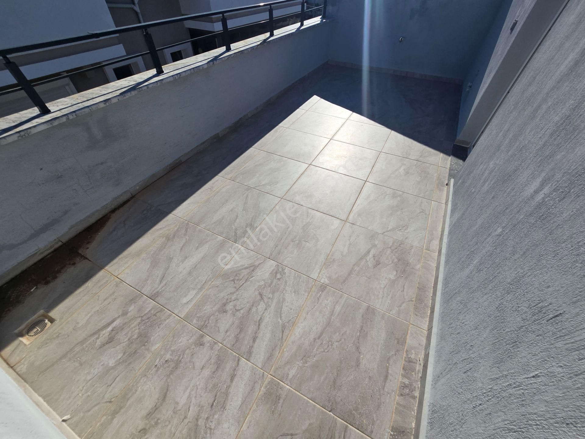 Didim Mavişehirde Satılık 3+1 Tripleks Yazlık Villa Tipi Ev - Görsel 19