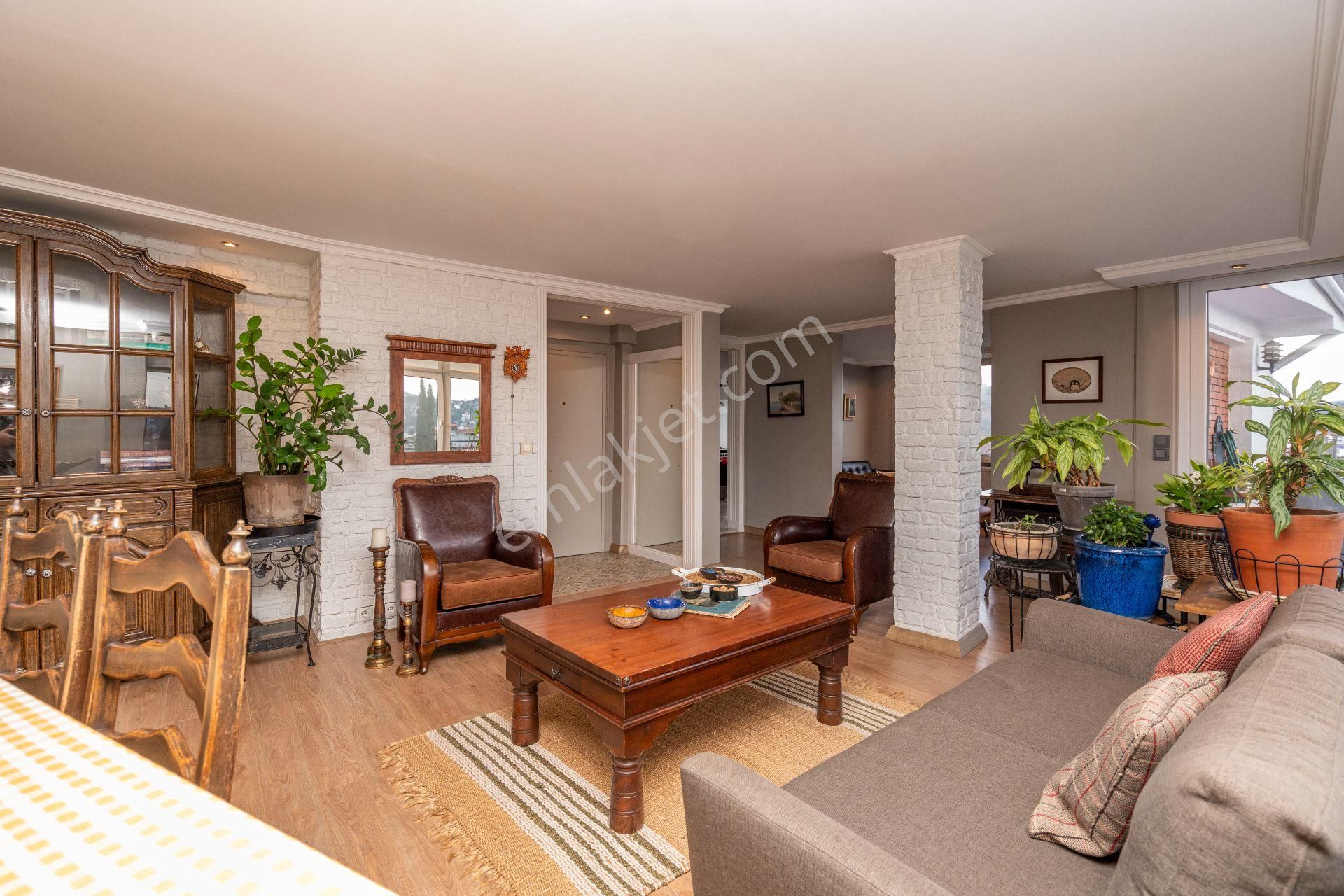 Bebek'te Eşsiz Konumda, Teraslı, Manzaralı Satılık Daire - Görsel 12