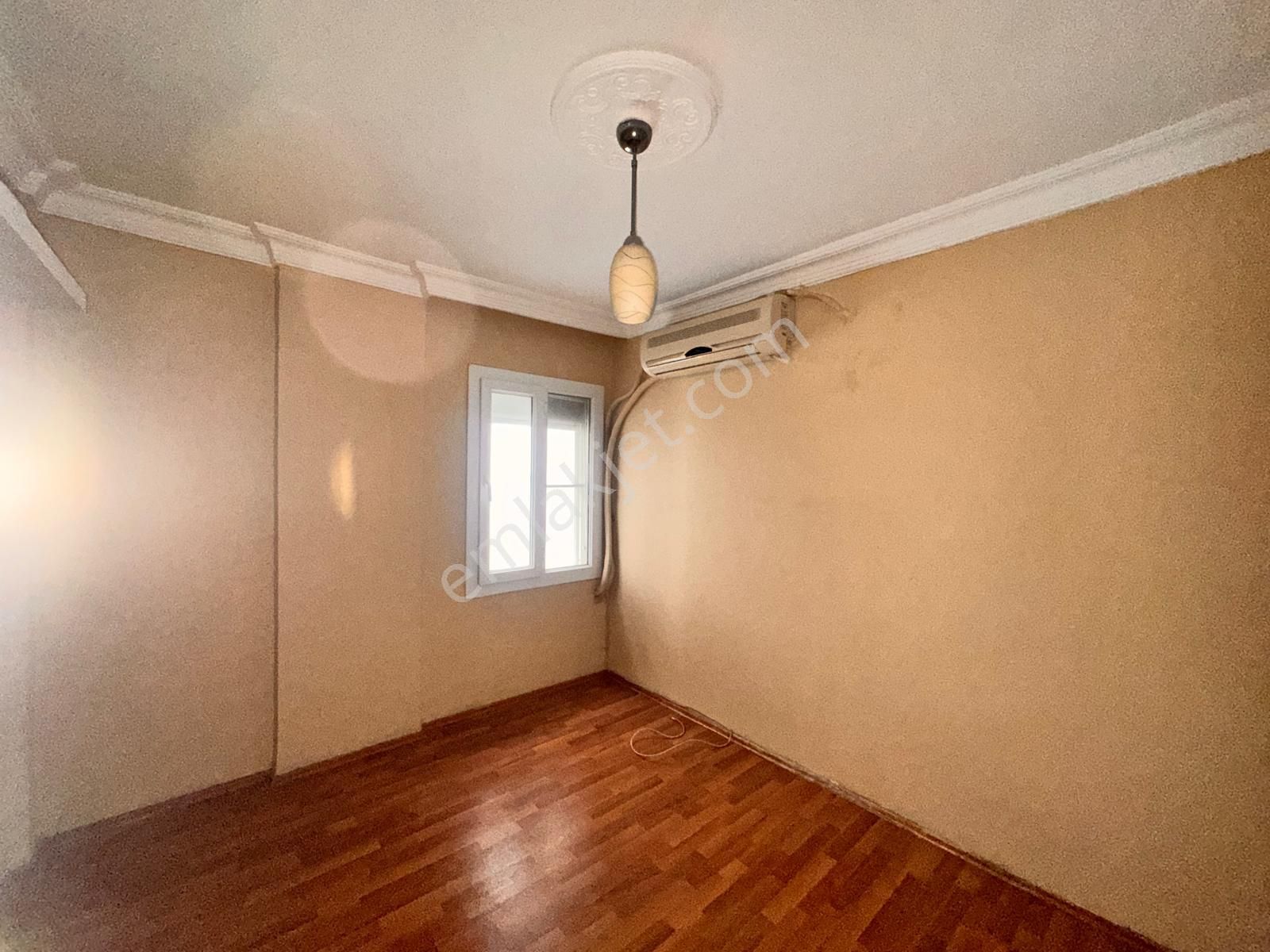 Kuşadası Kordona 2. Bina Deniz Manzaralı Geniş 2+1 - Görsel 8