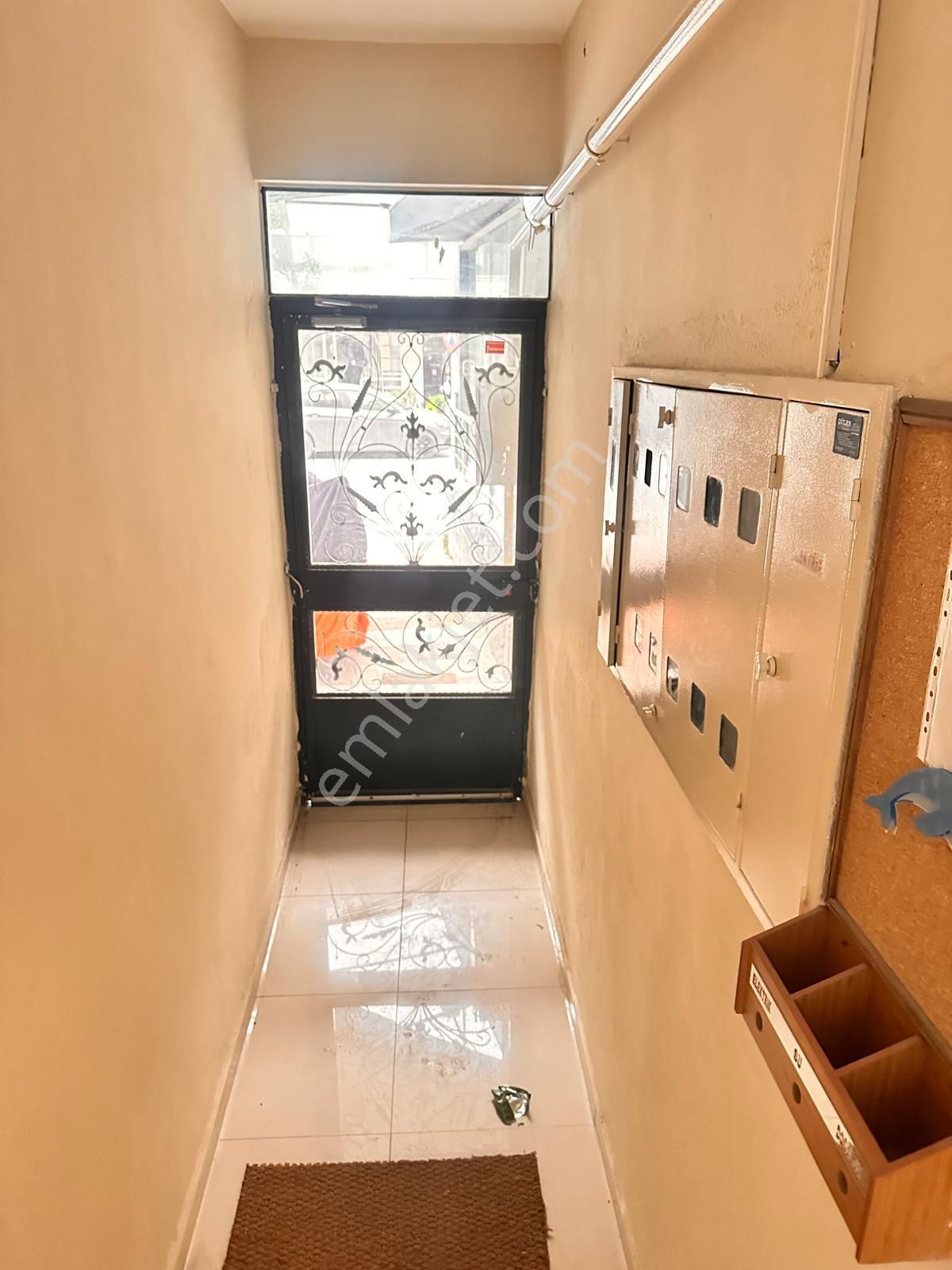 Kuşadası Kordona 2. Bina Deniz Manzaralı Geniş 2+1 - Görsel 13