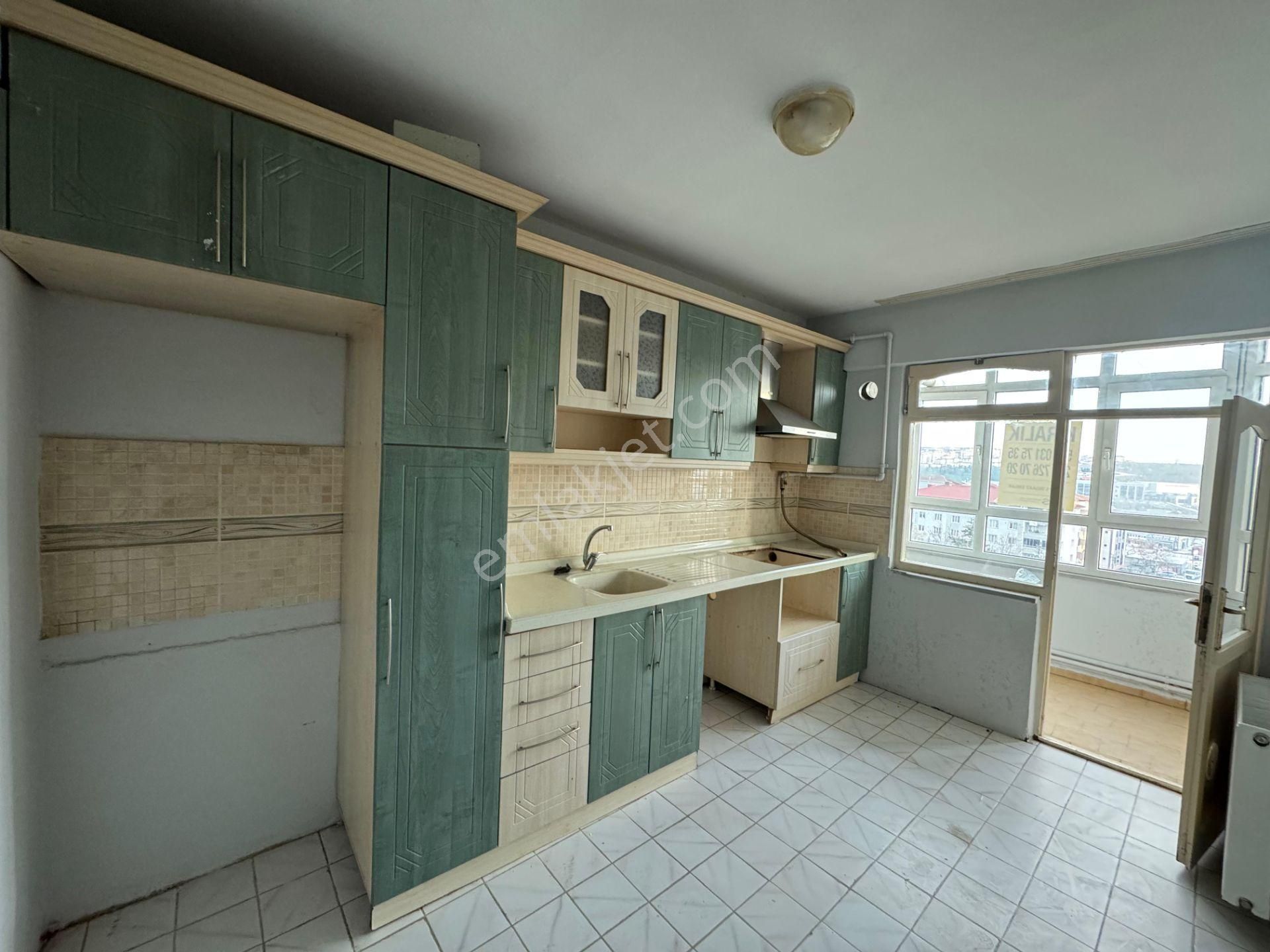 Merpa Emlak'tan Fevzi Paşa Mah Güveniş Cad Kiralık 2+1 Daire - Görsel 3