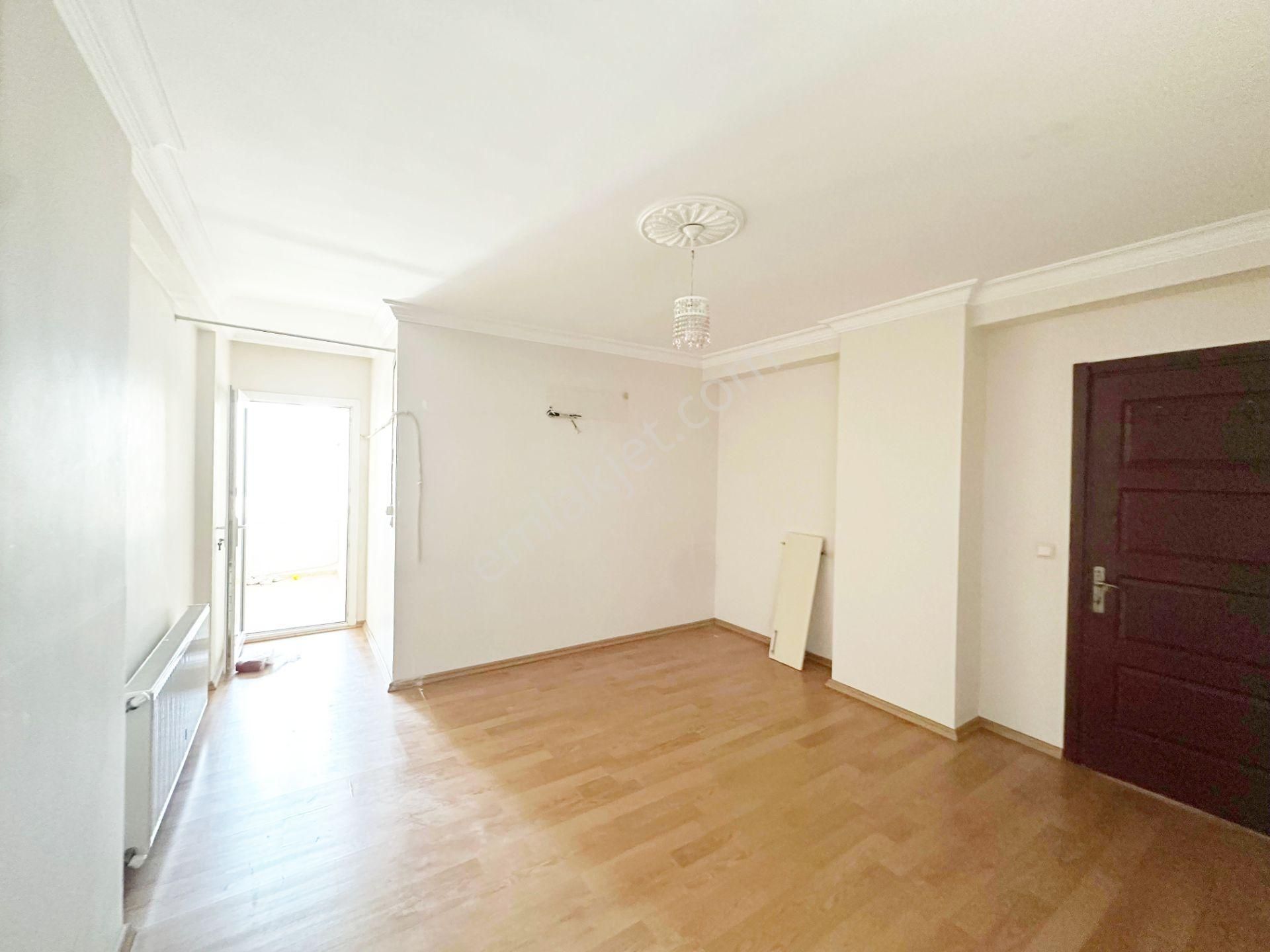 Adana Seyhan Mavi Bulvarda İnan Dondurmaya Yakın İskanlı Kapalı Mutfak 3+1 Çift Banyolu Güney Doğu - Görsel 12