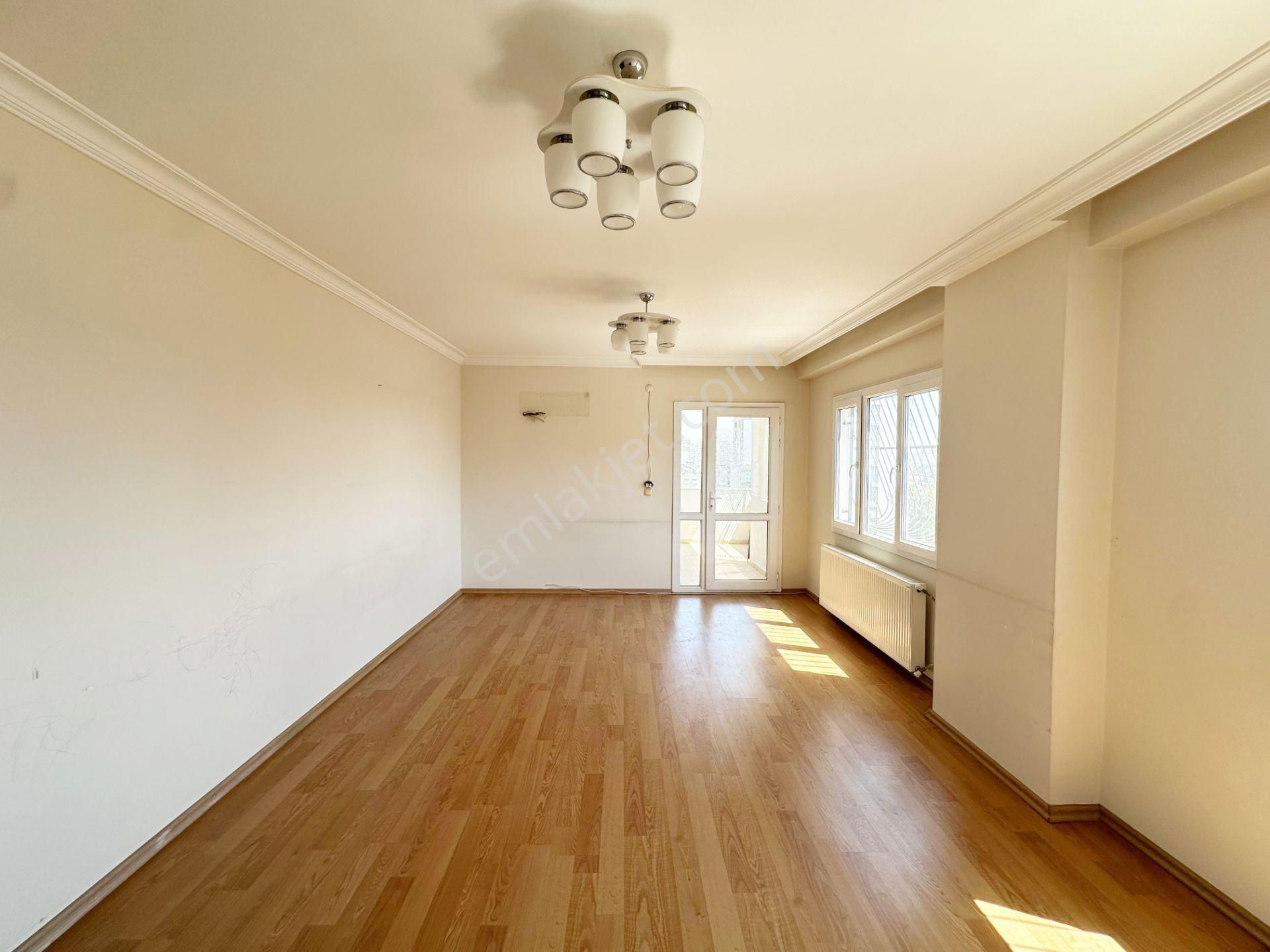 Adana Seyhan Mavi Bulvarda İnan Dondurmaya Yakın İskanlı Kapalı Mutfak 3+1 Çift Banyolu Güney Doğu - Görsel 5