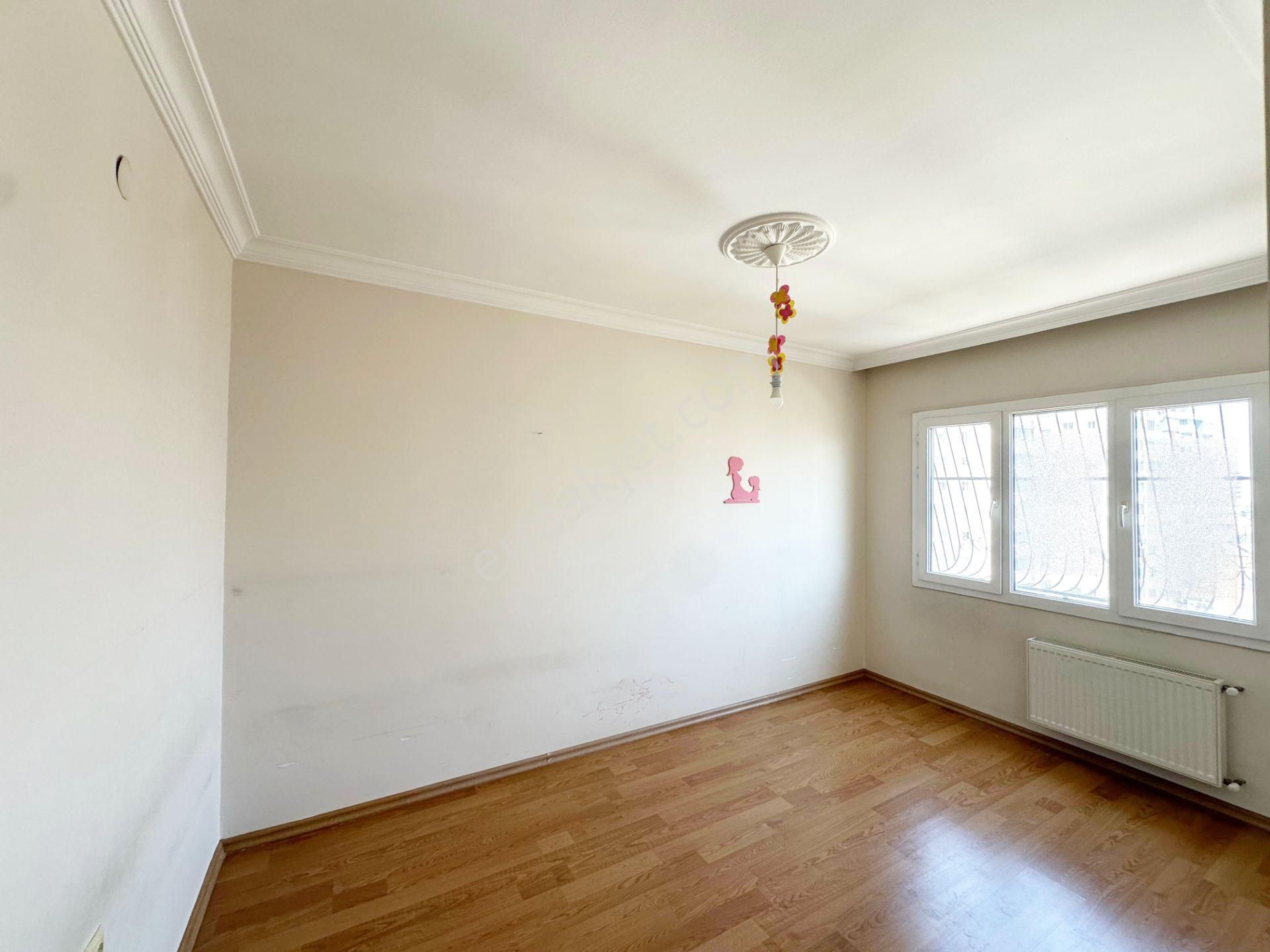 Adana Seyhan Mavi Bulvarda İnan Dondurmaya Yakın İskanlı Kapalı Mutfak 3+1 Çift Banyolu Güney Doğu - Görsel 14