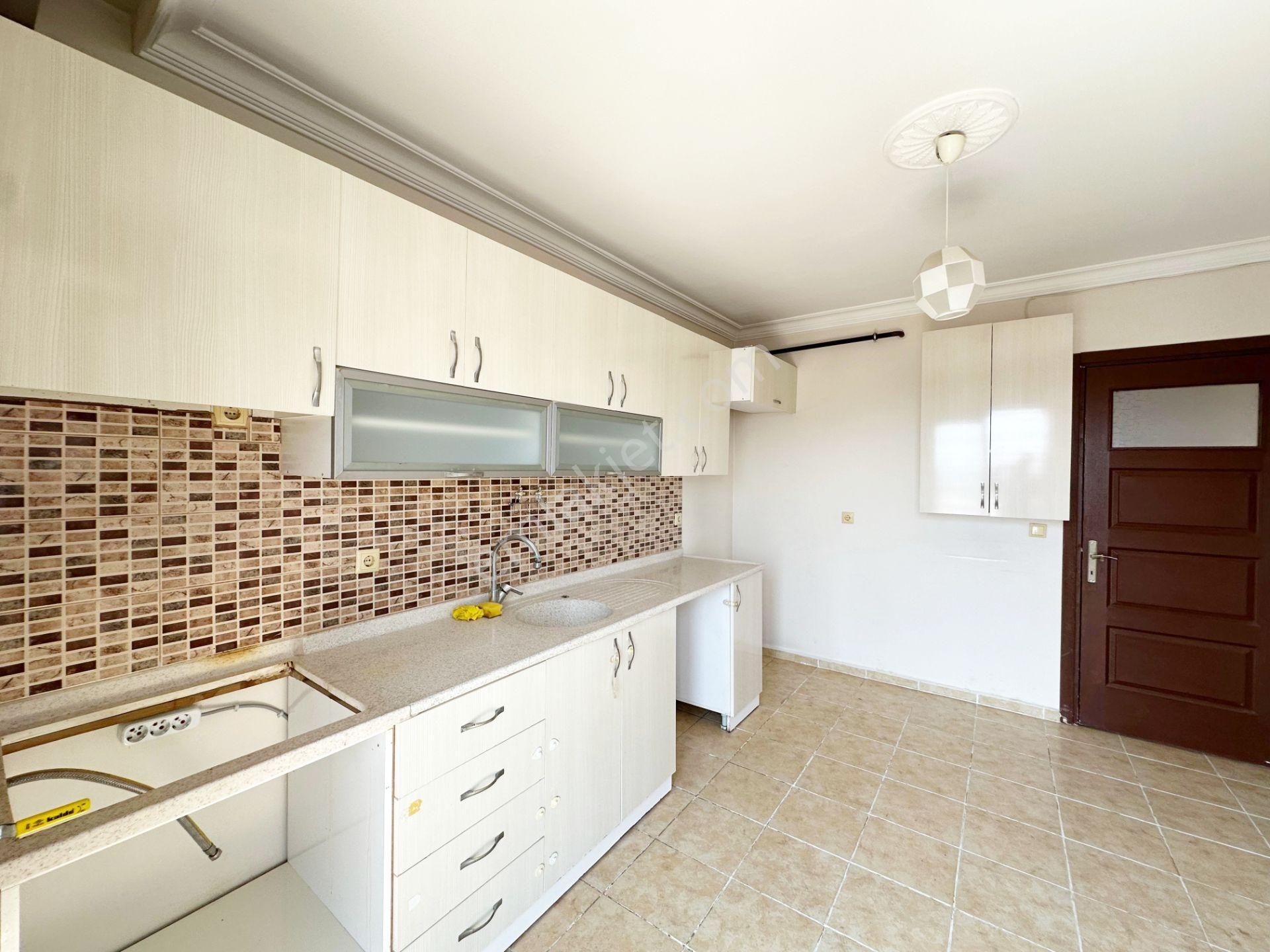 Adana Seyhan Mavi Bulvarda İnan Dondurmaya Yakın İskanlı Kapalı Mutfak 3+1 Çift Banyolu Güney Doğu - Görsel 3