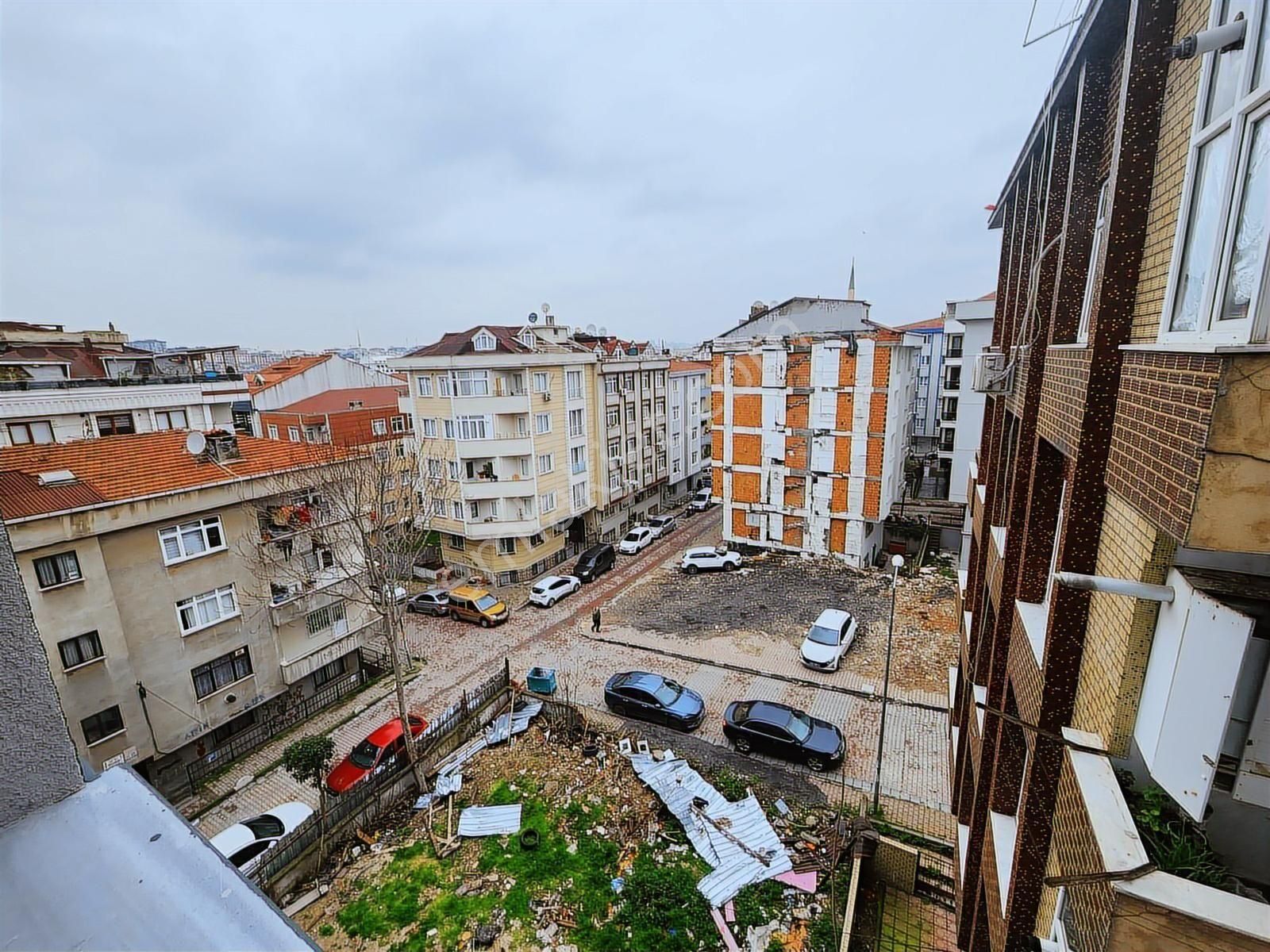 Siyavuşpaşa Reyhan Sokak Sıfır Binada 2+1 68m2 4. Ara Kat - Görsel 14