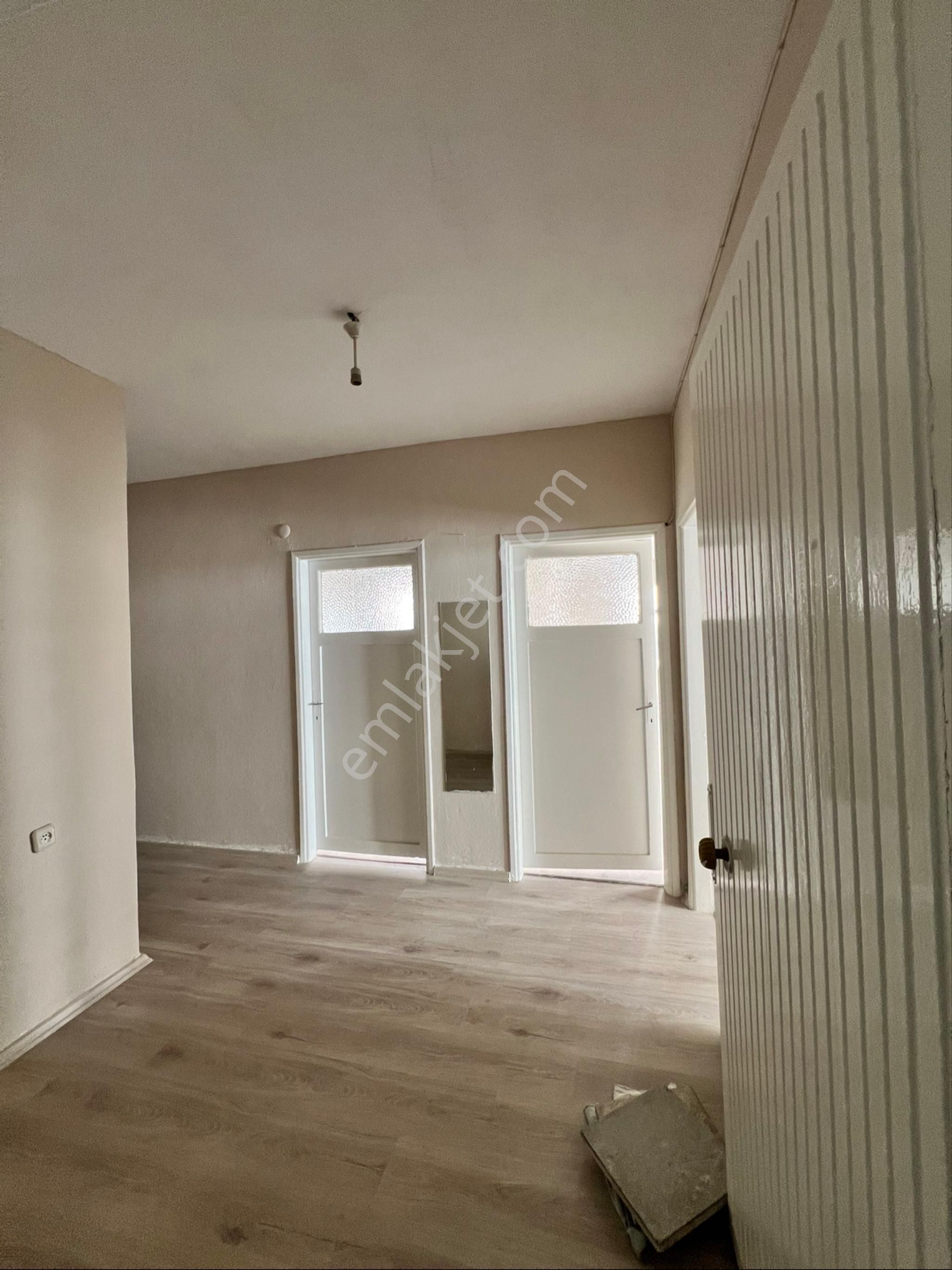 S.demirel Blv Yakın 3+1 K.mutfak Geniş Oturumlu Kombili Cazip Daire Kaçmaz - Görsel 27