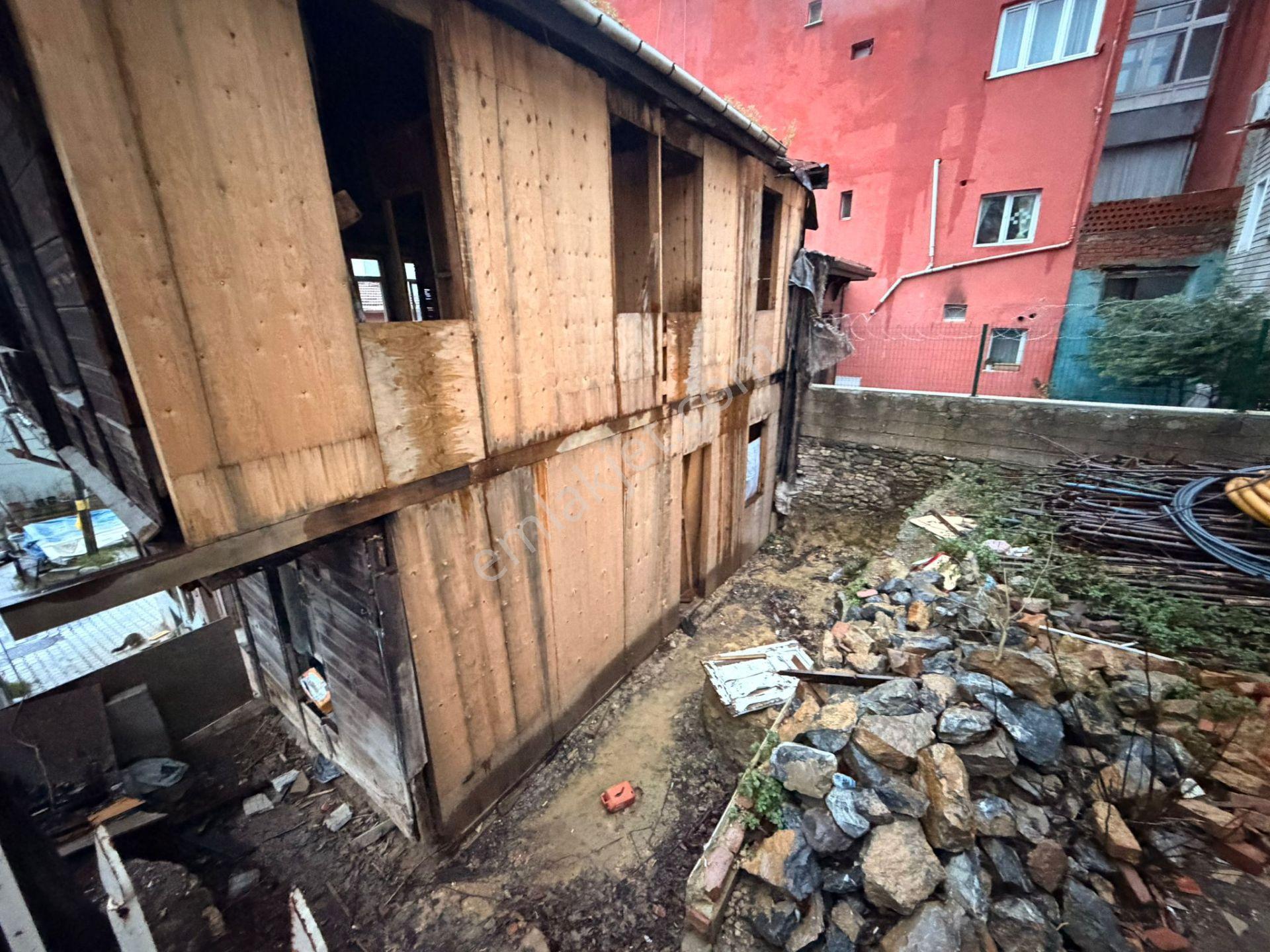 Beykoz Paşabahçe'de Boğaz Manzaralı Proje Onaylı Satılık Köşk - Görsel 13