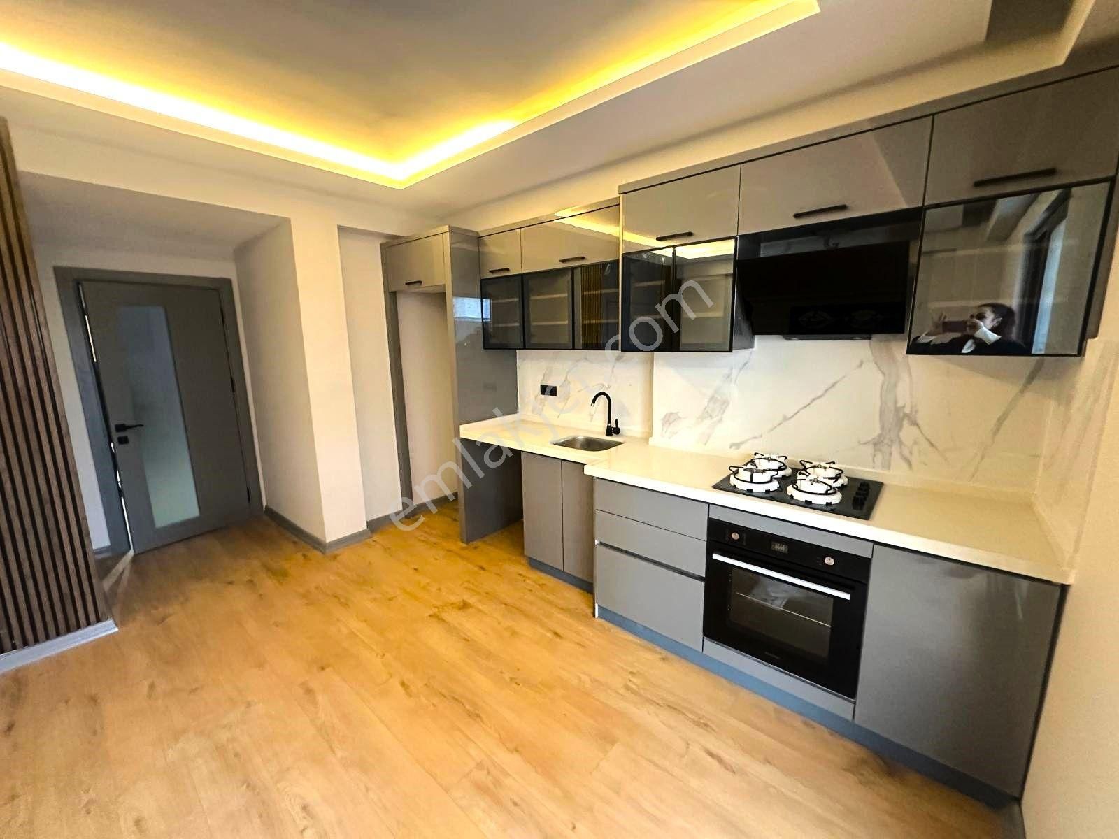 𝄞melodi'den Akçay'da Projeler Bitmez Ebeveyn Banyolu Ayrı Mutfaklı Ön Cephe Denize 300mt 2+1 Daire