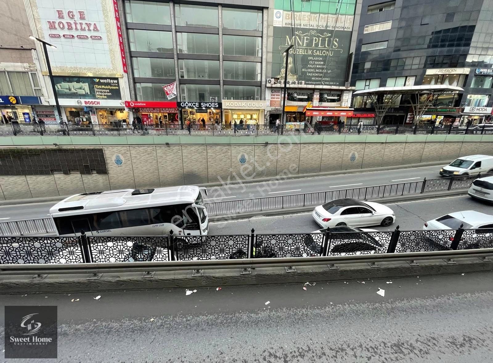 Doğan Araslı Bulvarı Cebir İşmerkezinde Satılık Cadde Cephe Ofis - Görsel 12