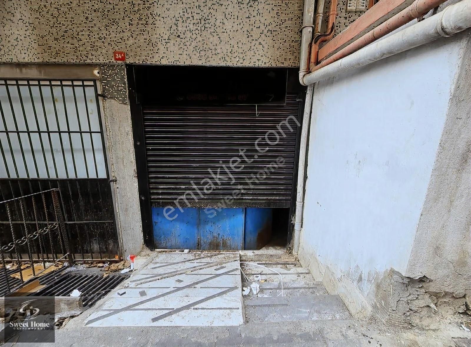 Yenibosna Dereyolu'nda 115m² Düz Giriş Kiralık Dükkan - Görsel 12