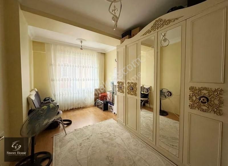 Yenibosna Merkez'de Balkonlu Asansörlü 70m2 Satılık 2+1 Daire - Görsel 27