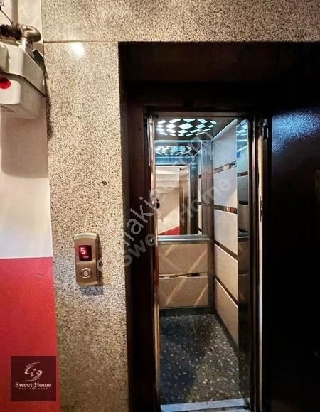Yenibosna Merkez'de Balkonlu Asansörlü 70m2 Satılık 2+1 Daire - Görsel 30