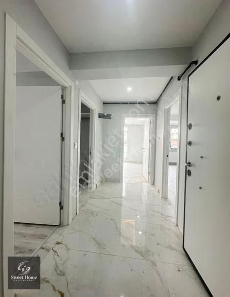 Yenibosna Zafer Mahallesi - Oturuma Hazır 80m 2+1 Satılık Daire - Görsel 27