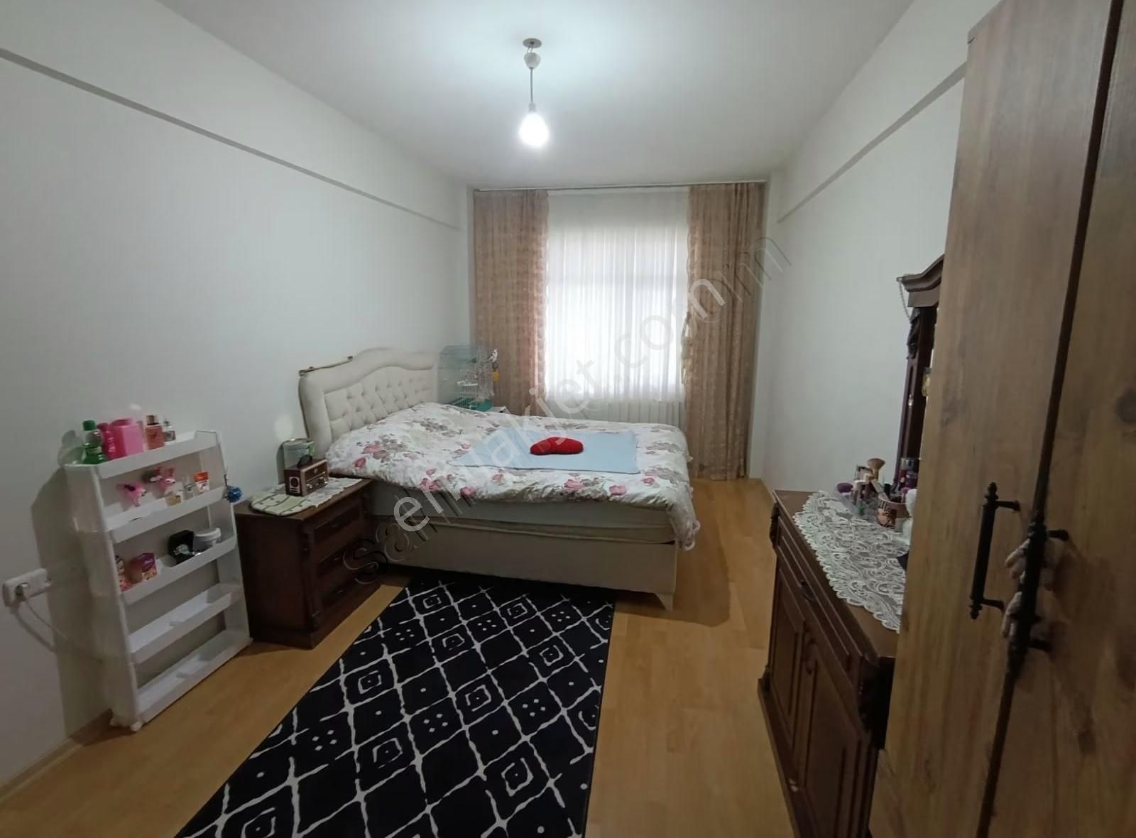 Sultanbeyli Merkezde 120 M2 3+1 Daire - Görsel 7