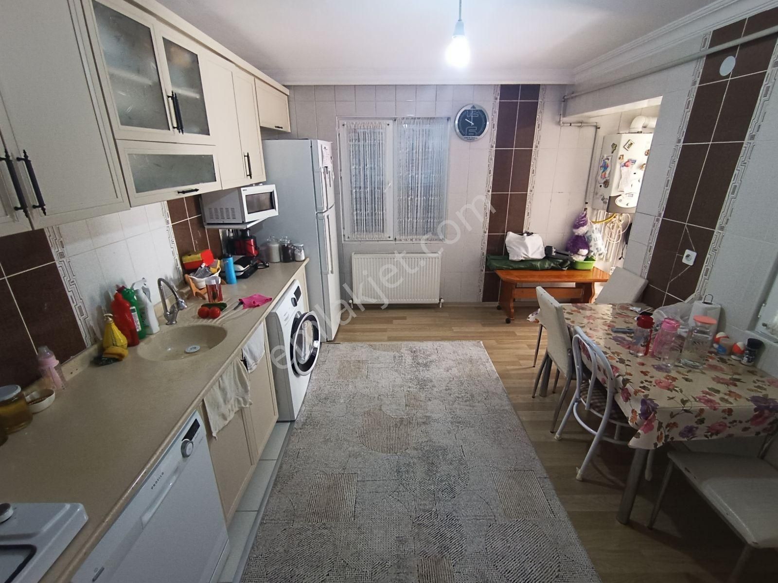 Ali Bey'den Özevlerde Yeni Binada,3+1,150m2,balkon Ve Bahçeli, - Görsel 3