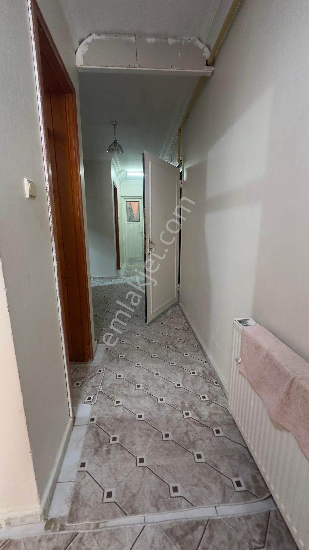 Nuray Gayrimenkulden İstiklalde Yıkım Kararsız 2+1 Kattan Bölme - Görsel 8