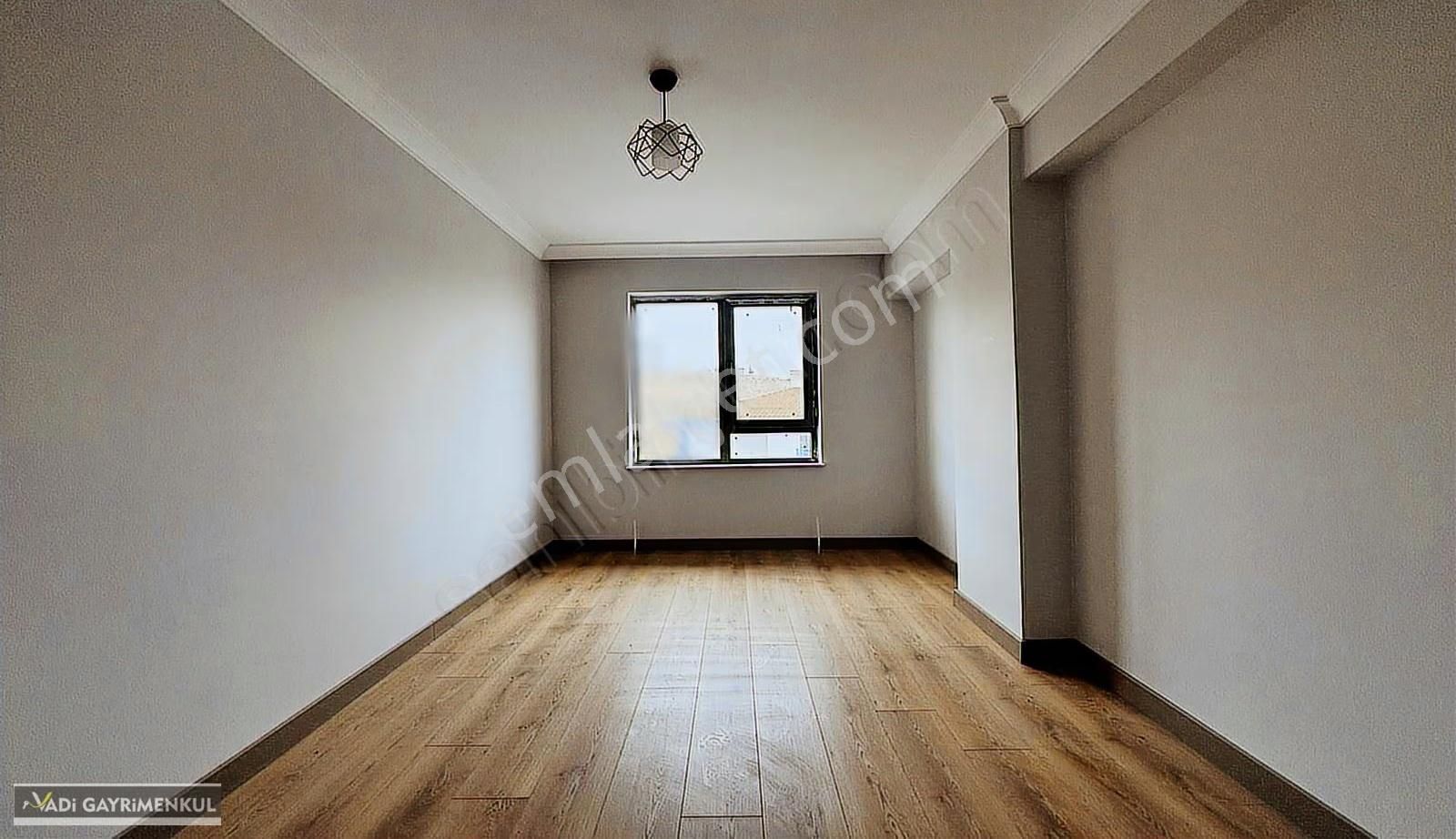 Vadi'den Karakaya'da Kat Konumunda Cadde Yakını Sıfır 3+1 Daire! - Görsel 15