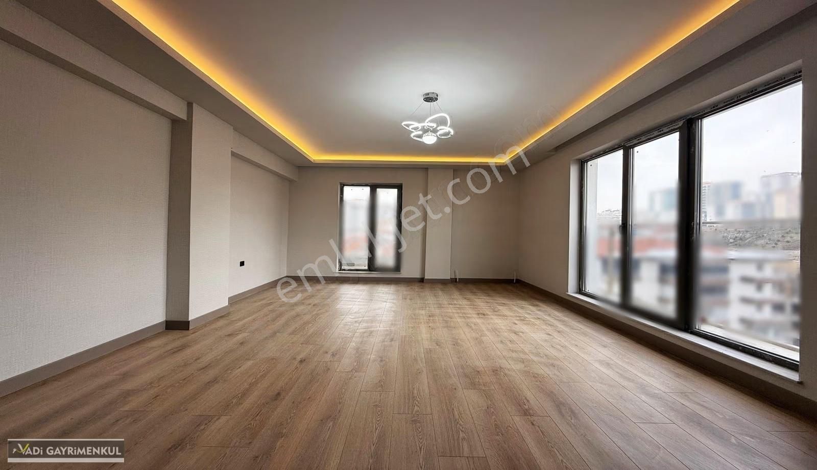 Vadi'den Karakaya'da Kat Konumunda Cadde Yakını Sıfır 3+1 Daire! - Görsel 7