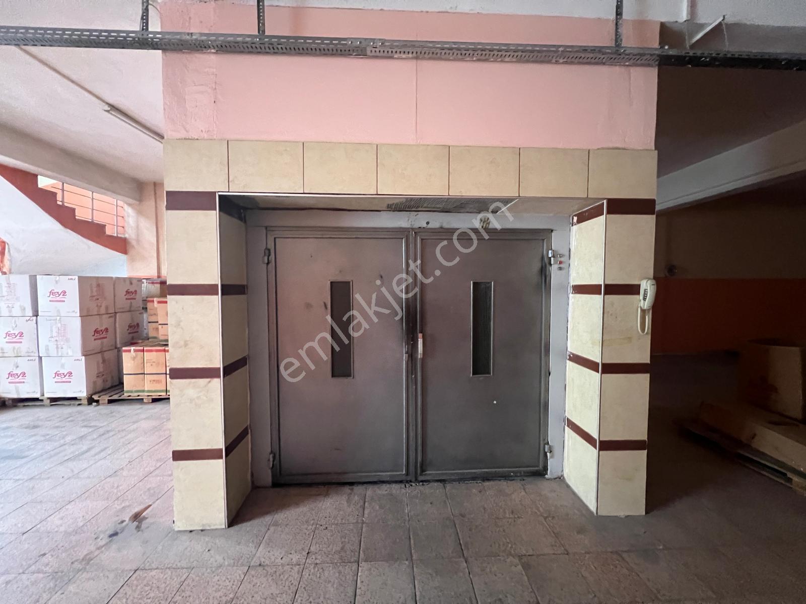 Büsan Sanayide 1800 M2 Kapalı 4 Katlı Kiralık Fabrika - Görsel 3