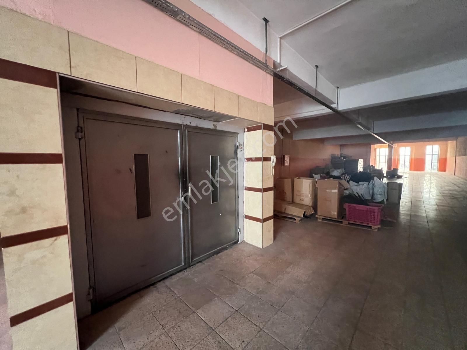 Büsan Sanayide 1800 M2 Kapalı 4 Katlı Kiralık Fabrika - Görsel 5