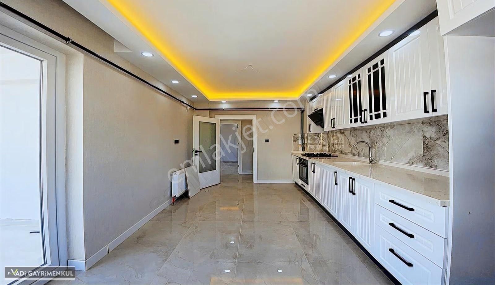 Vadi'den Hisarda - Katta- Sıfır -full Yapılı - Masrafsız - 3+1 ! - Görsel 20