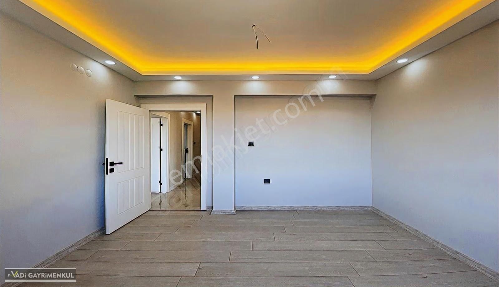 Vadi'den Hisarda - Katta- Sıfır -full Yapılı - Masrafsız - 3+1 ! - Görsel 25