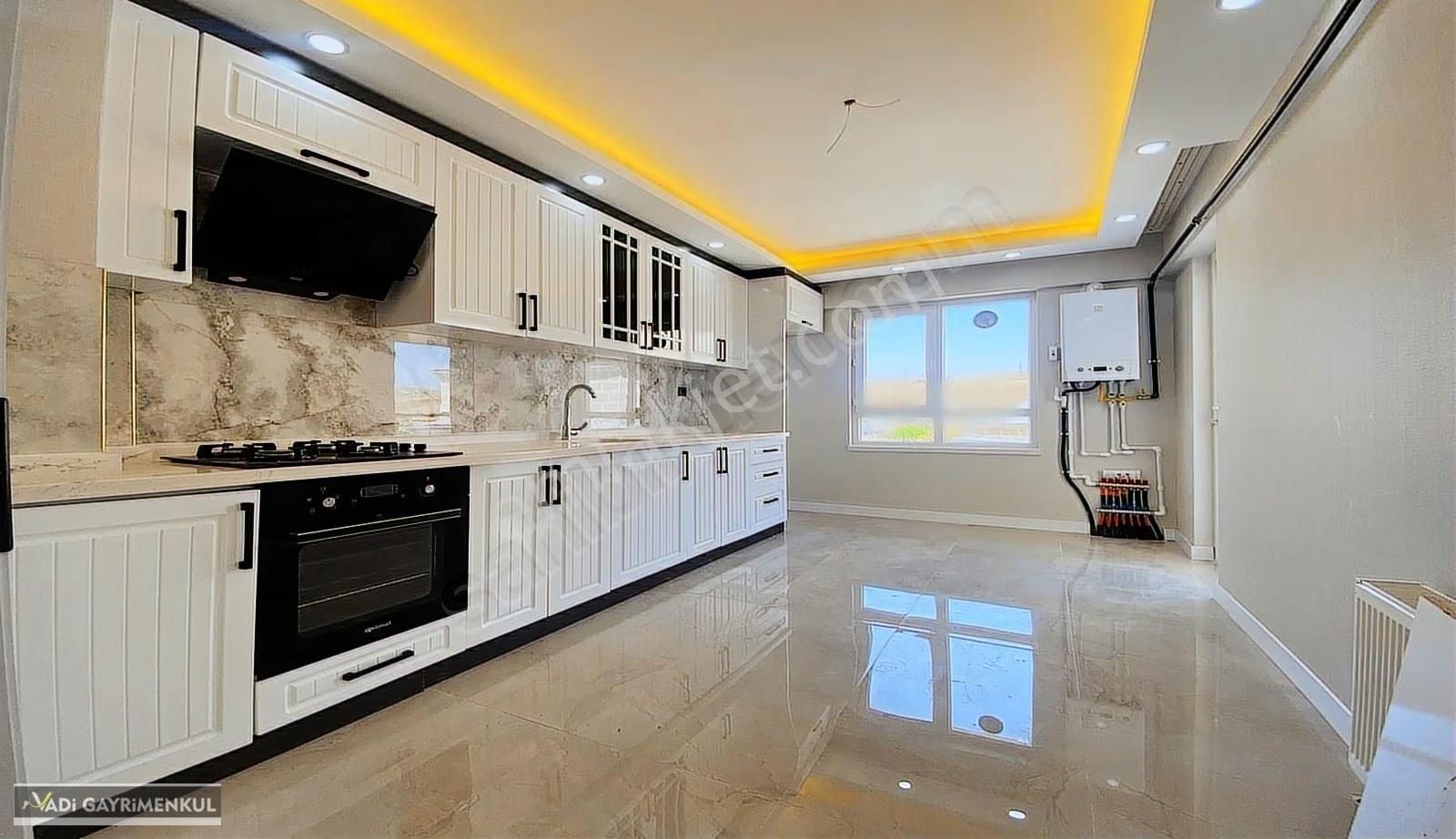 Vadi'den Hisarda - Katta- Sıfır -full Yapılı - Masrafsız - 3+1 ! - Görsel 21