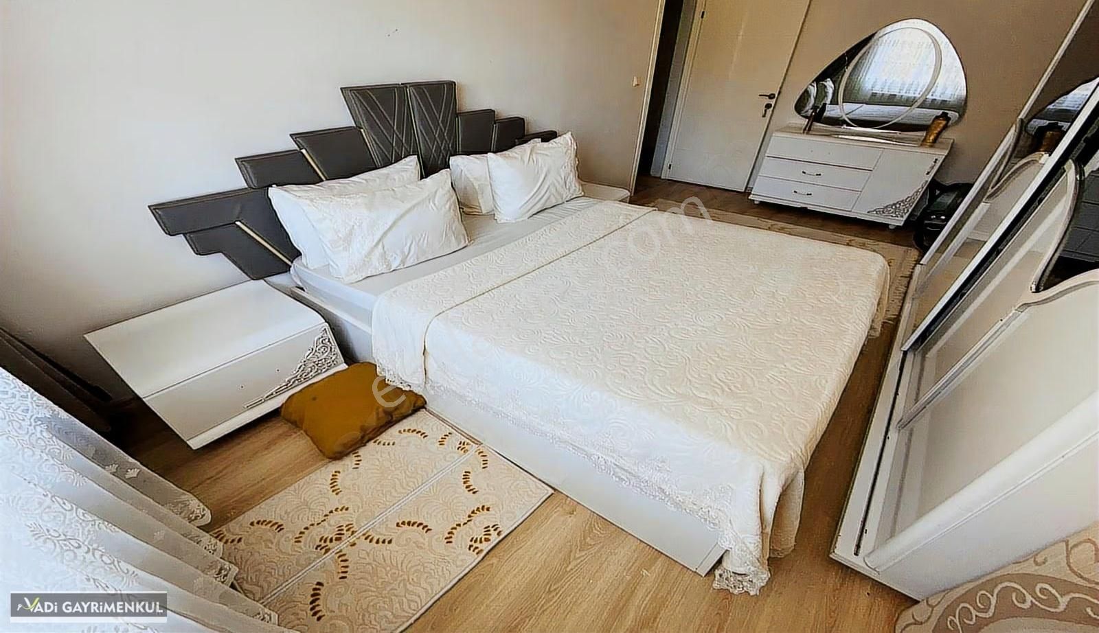 Vadi'den Bulvar Yakını İskanlı Masrasız Geniş 3+1! - Görsel 23