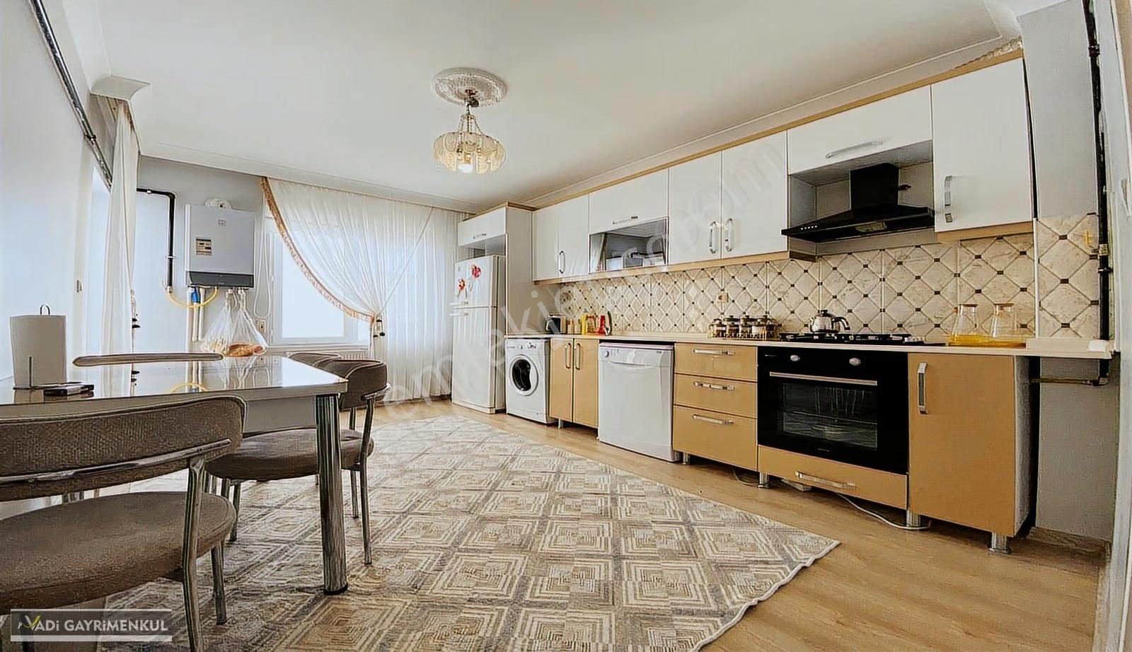 Vadi'den Bulvar Yakını İskanlı Masrasız Geniş 3+1! - Görsel 25