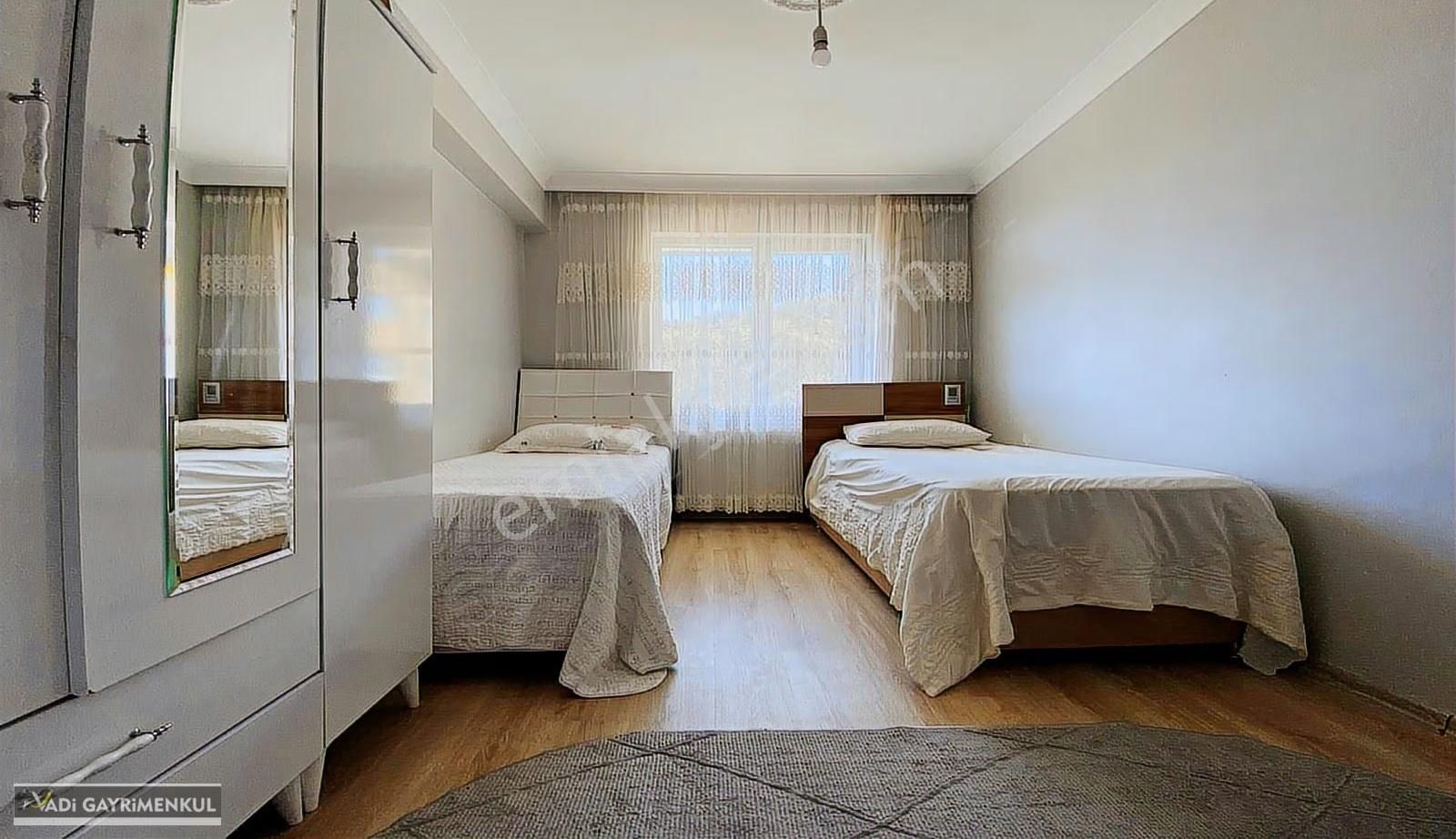 Vadi'den Bulvar Yakını İskanlı Masrasız Geniş 3+1! - Görsel 24