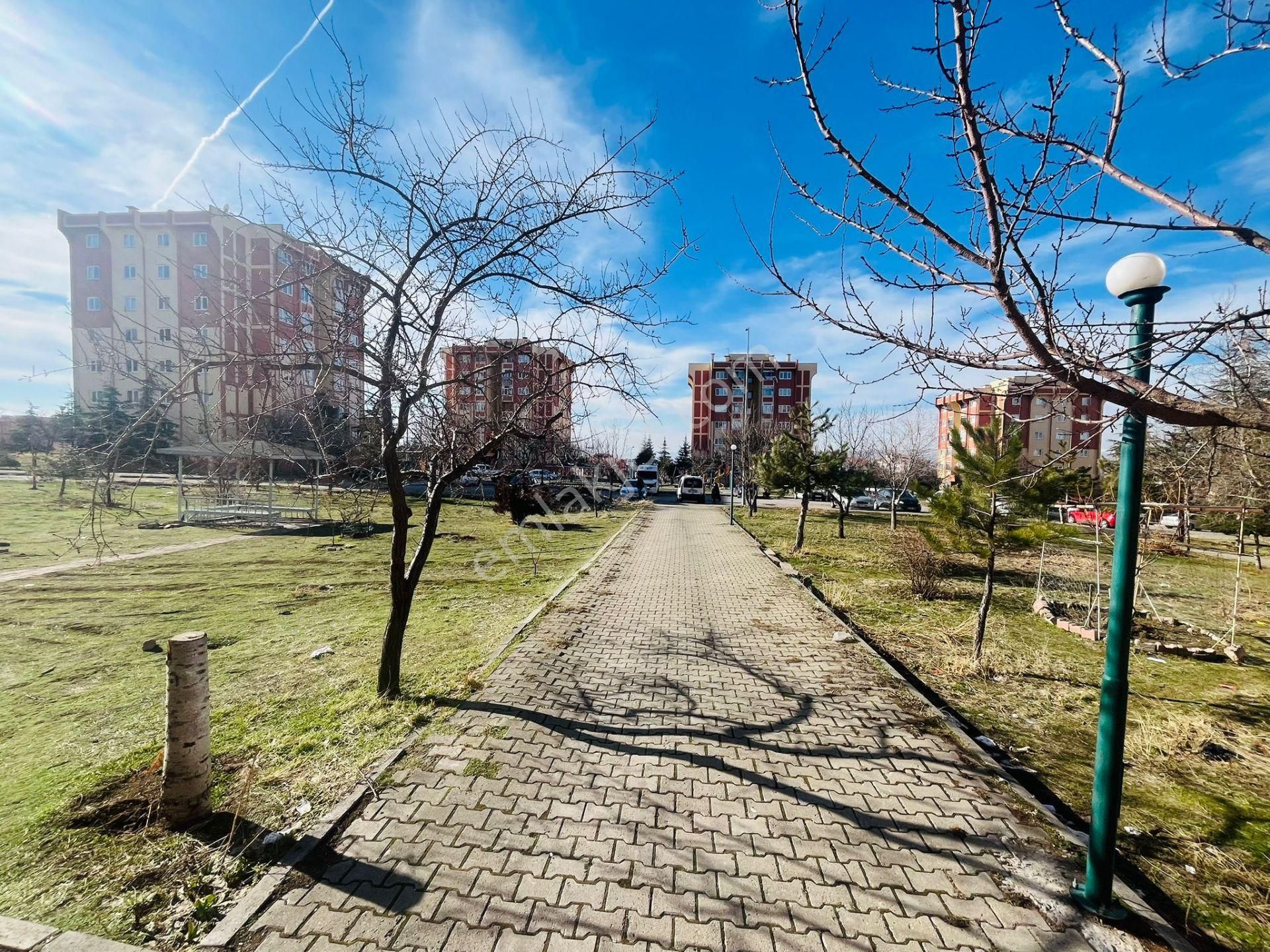 Elisa Gyo//toki Demokrasi Mah.2+1 Güney Cephe Kombili Satılık Daire - Görsel 12