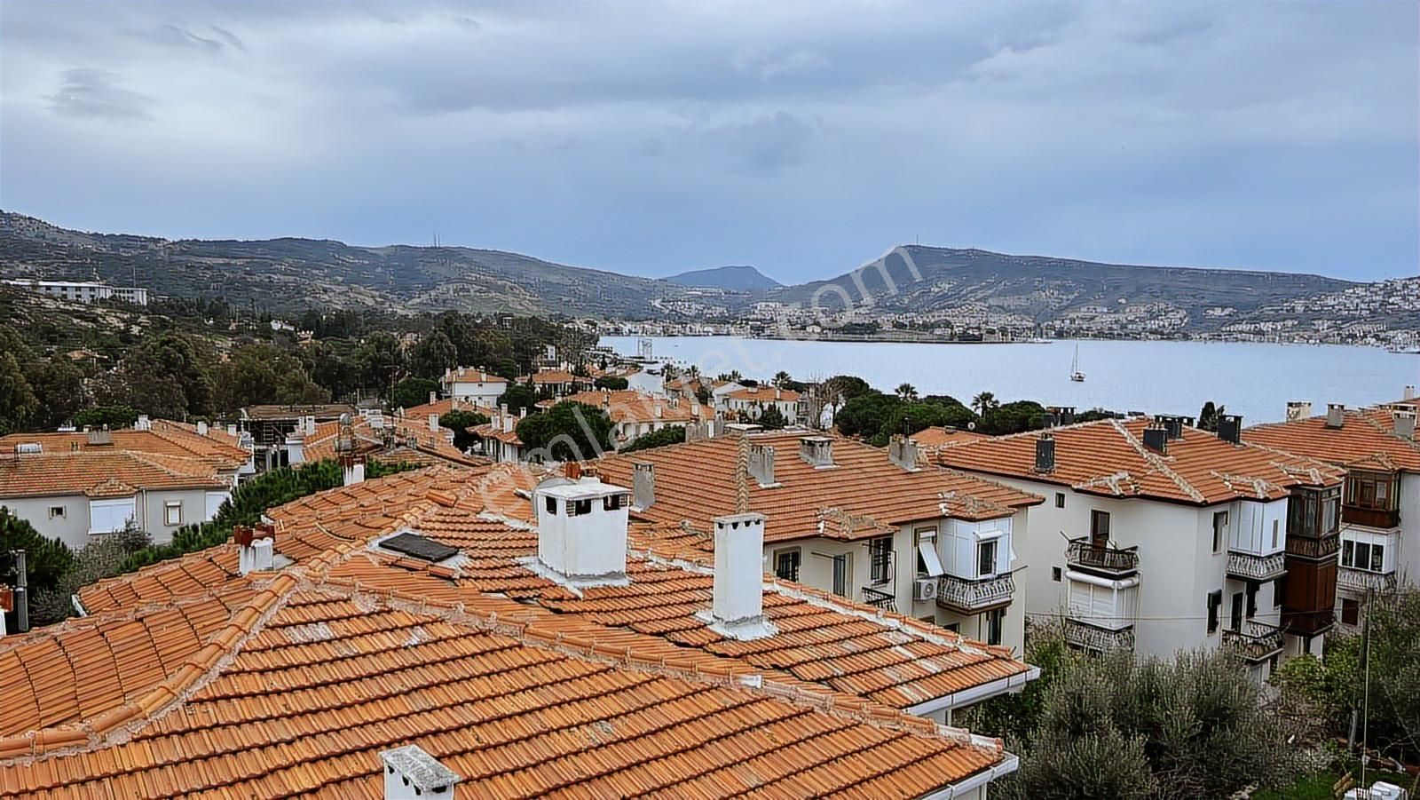 Foça'da Deniz Manzaralı 3.kat Kiralık Daire - Görsel 15