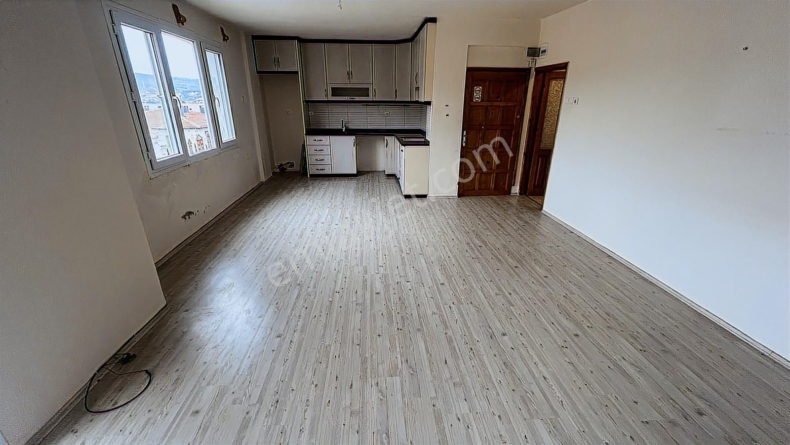 Foça'da Deniz Manzaralı 3.kat Kiralık Daire - Görsel 19
