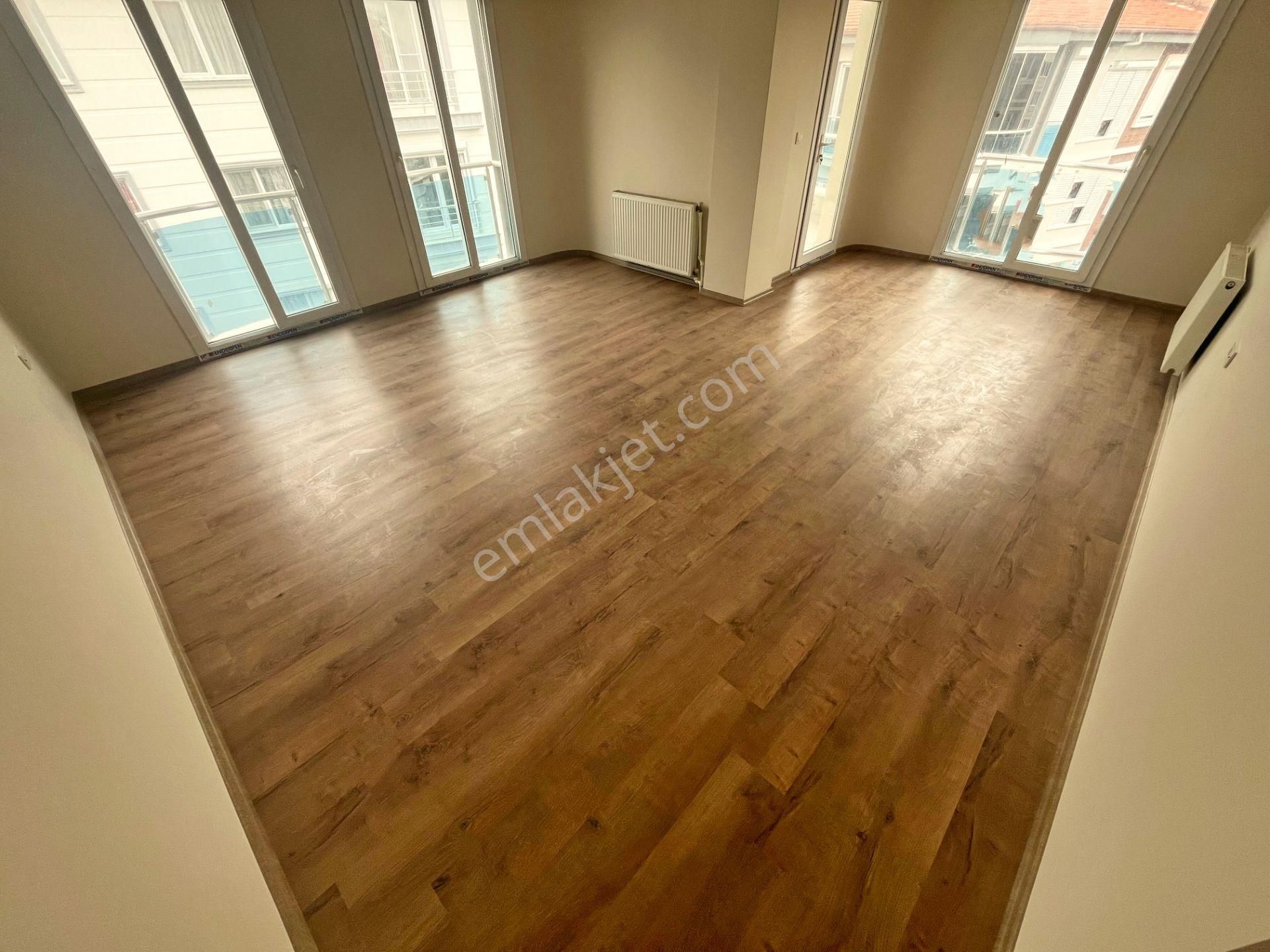 🛑🛑aktif'ten Akçay'da Satılık Nezih Muhitte Ebeveyn Banyolu Devasa Harika 3+1 Daire - Görsel 2