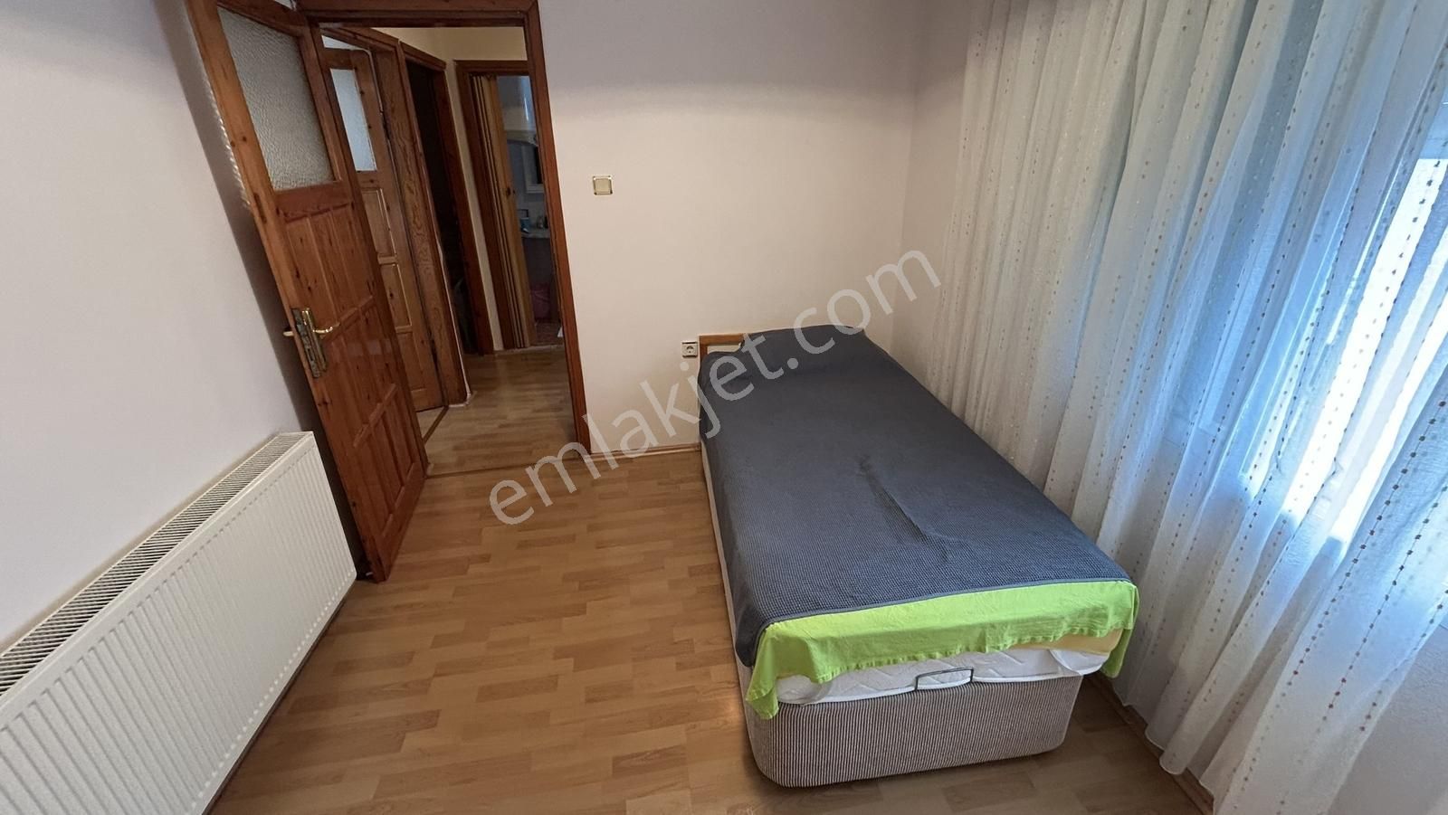 Foça Merkezde Denize Ve Çarşıya Yakın 3+1 Müstakil Ev - Görsel 10