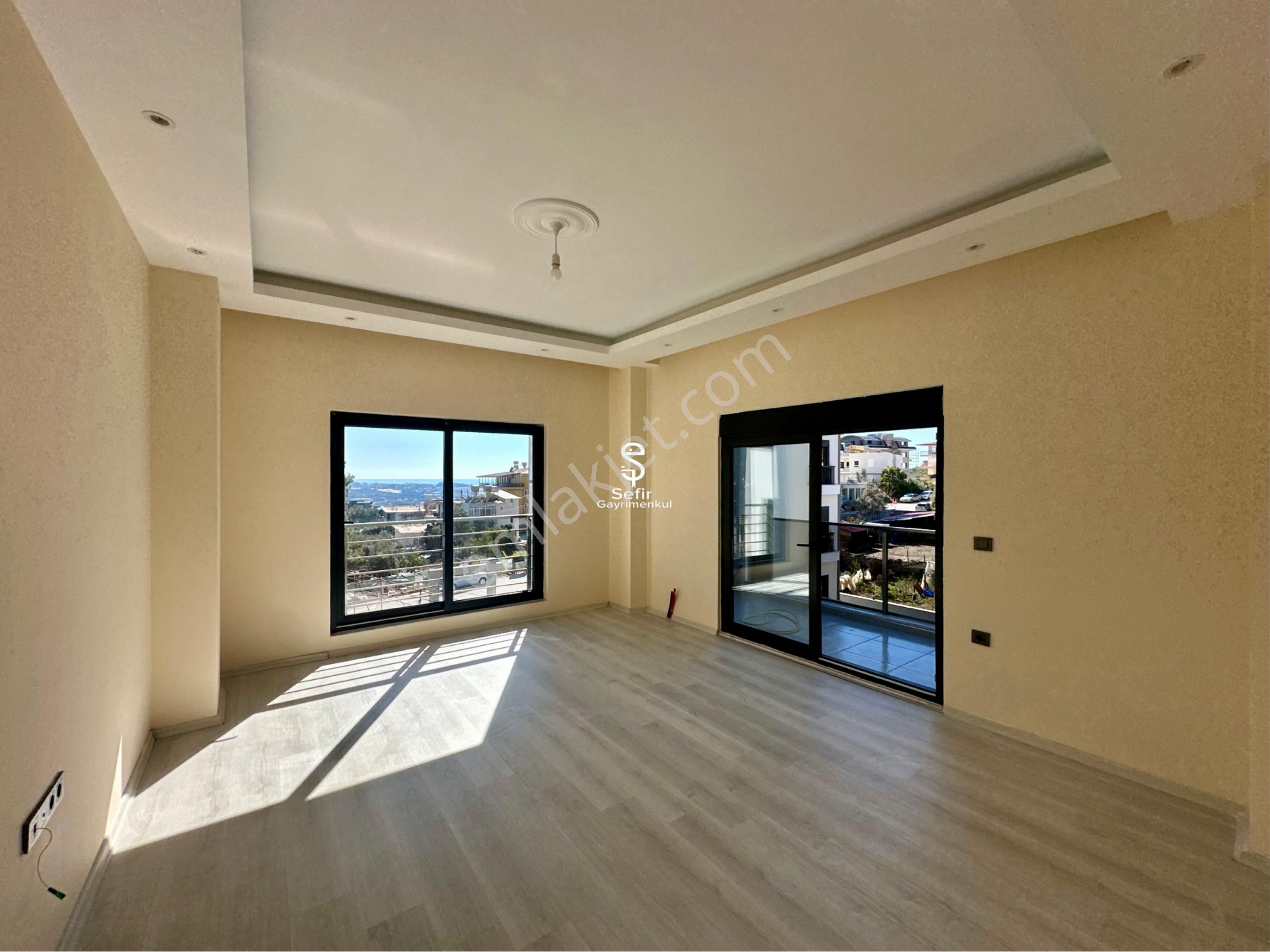 Alanya Çıplaklı'da 2+1 Ayrı Mutfak Havuz'lu Kiralık Daire - Görsel 15