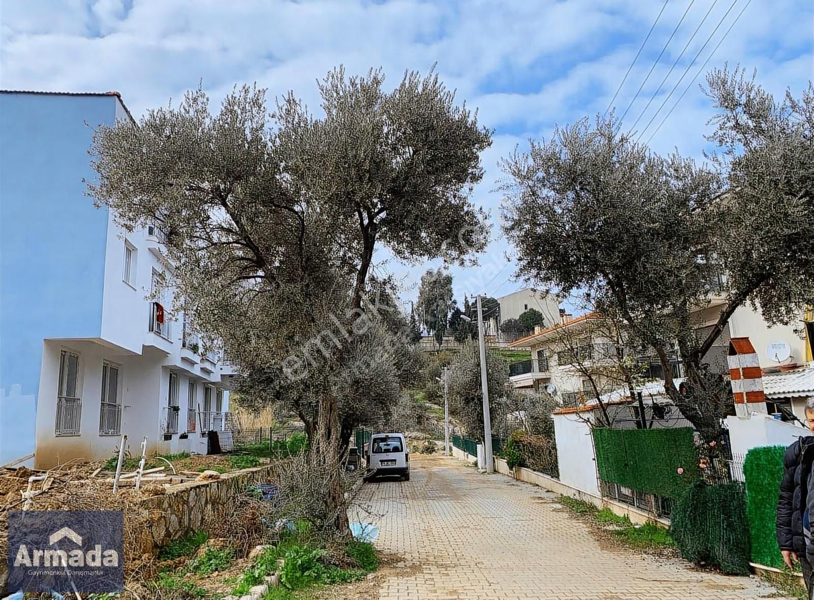 Yenifoça Narezenevleri Bölgesinde Merkeze Yakın Sıfır 1+1 Daire - Görsel 3