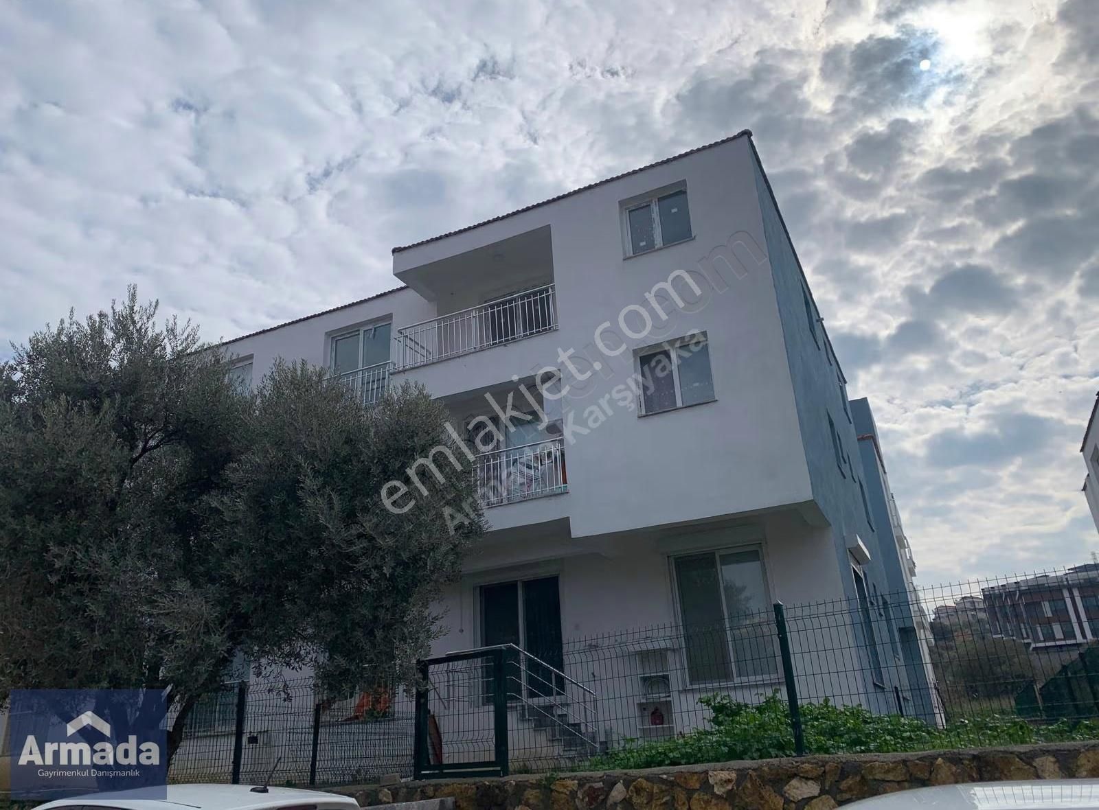 Yenifoça Narezenevleri Bölgesinde Merkeze Yakın Sıfır 1+1 Daire - Görsel 6