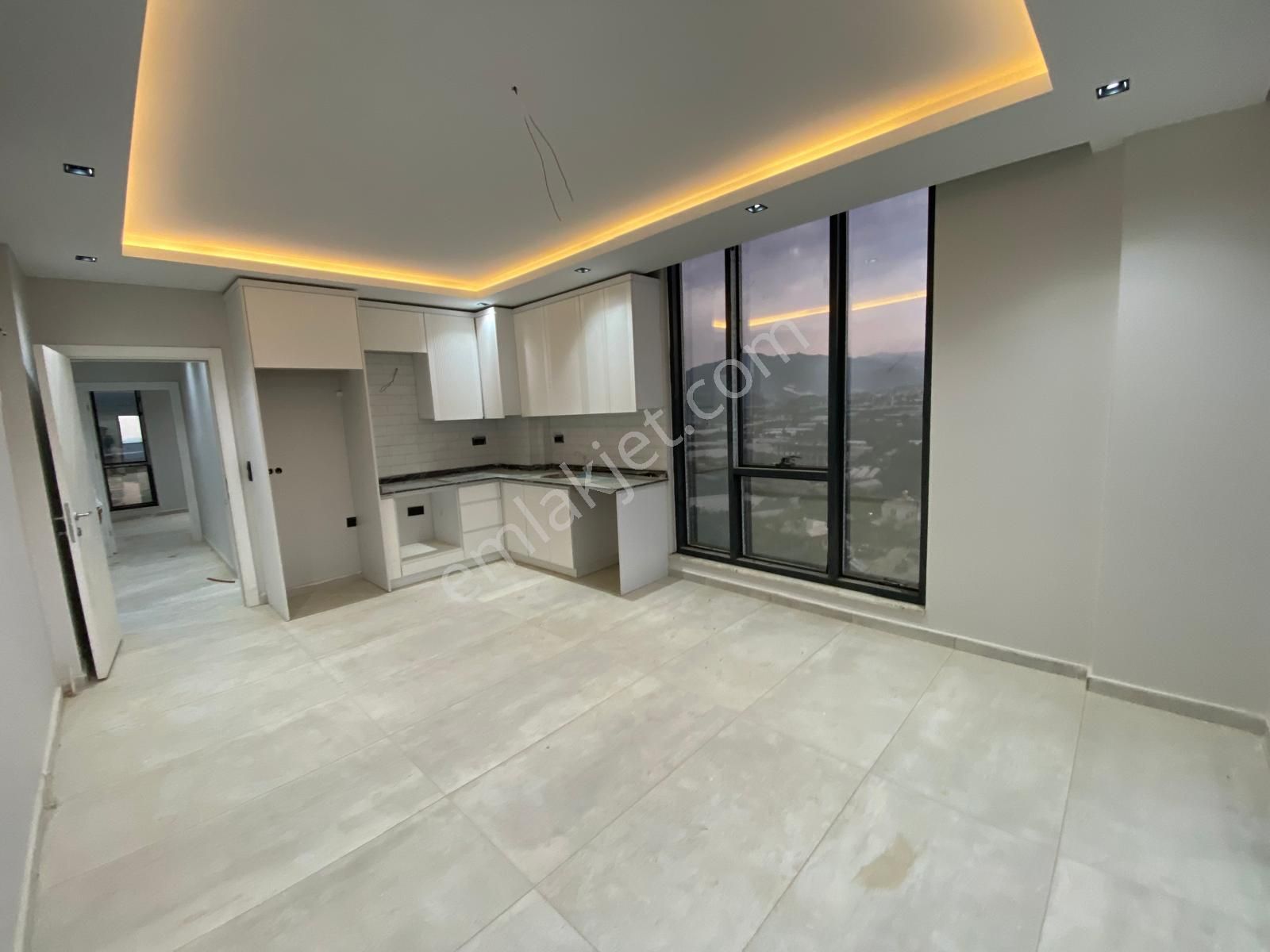 Payallar'da Sıfır 2+1 Doğu - Kuzey - Batı - Site İçerisi - 5.kat