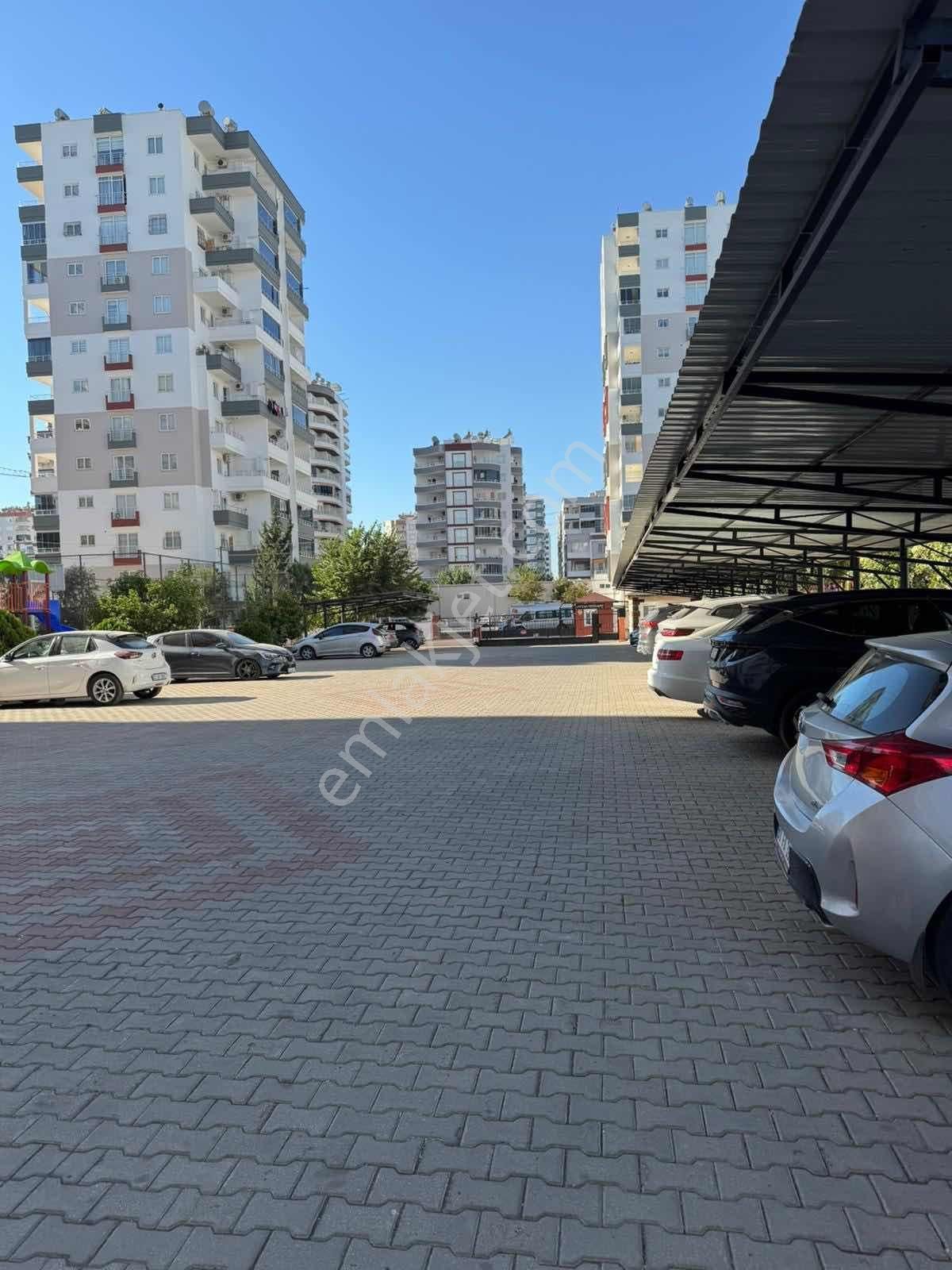 Mezitlinin En Güzel Yerinde 4+1 220m Satılık - Görsel 2