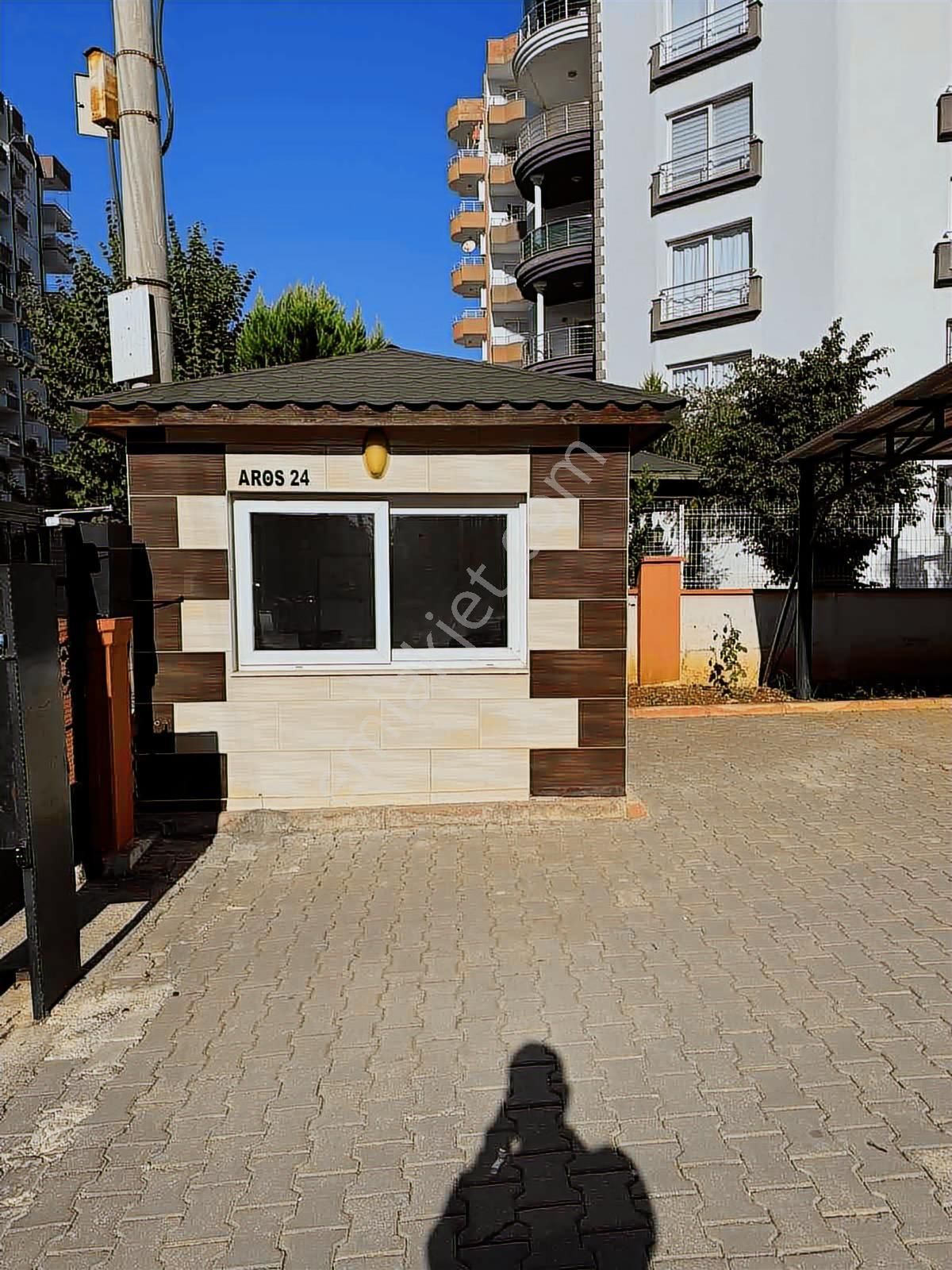 Mezitlinin En Güzel Yerinde 4+1 220m Satılık - Görsel 33