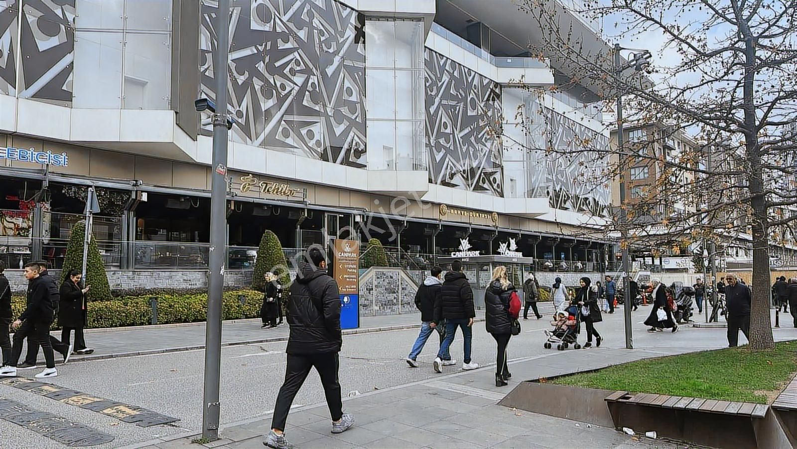 Ümraniye Alemdağ Caddesi Üzerinde Banka Kiracılı 500m Satılık - Görsel 17