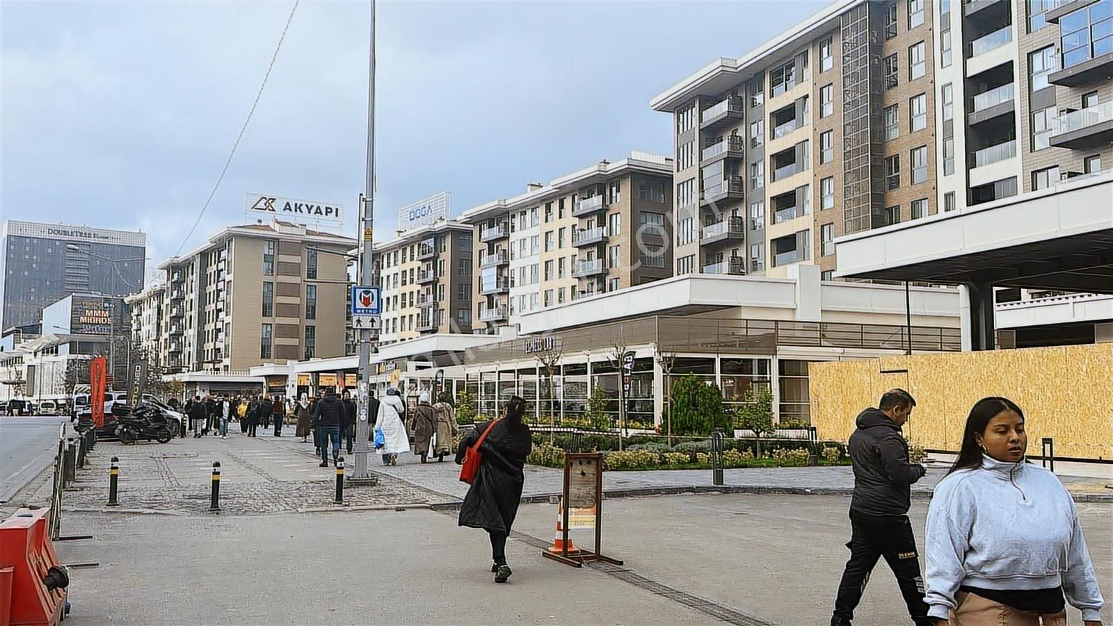 Ümraniye Alemdağ Caddesi Üzerinde Banka Kiracılı 500m Satılık - Görsel 13