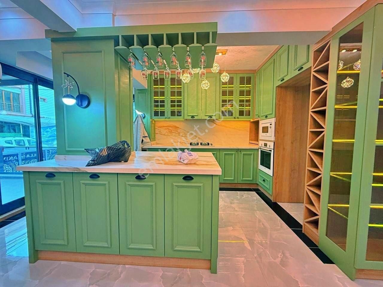 Uytundan Yenimahalle'de Denize 50 Metre Ultra Lüks 5+1 Villa - Görsel 31