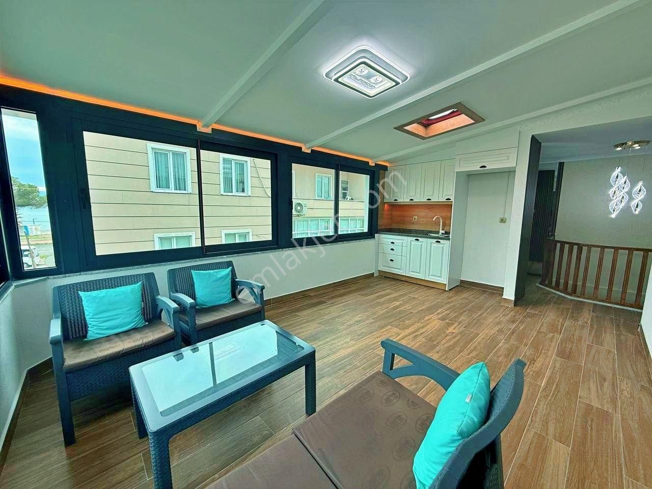 Uytundan Yenimahalle'de Denize 50 Metre Ultra Lüks 5+1 Villa - Görsel 17