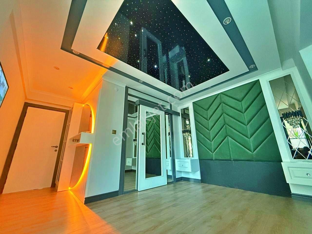 Uytundan Yenimahalle'de Denize 50 Metre Ultra Lüks 5+1 Villa - Görsel 29