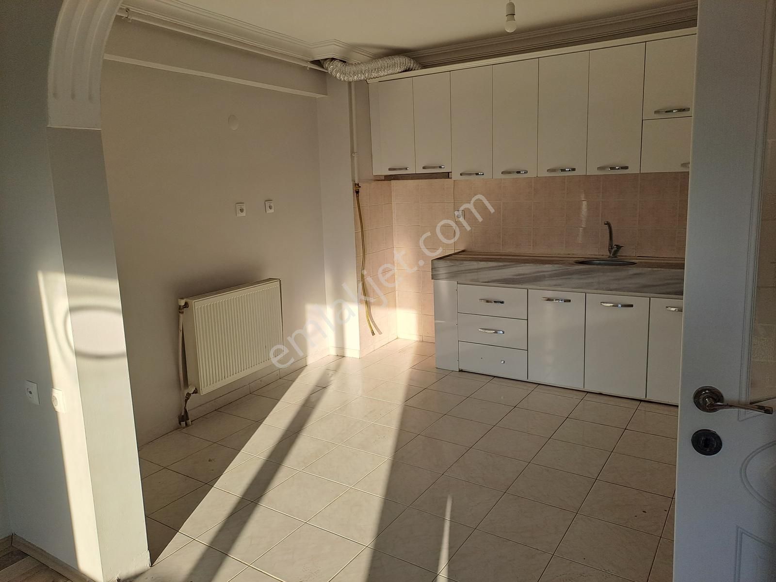 Karacabey Cumhuriyet İlköğretim Okulu Karşısı Kialık 3+1 Daire - Görsel 6