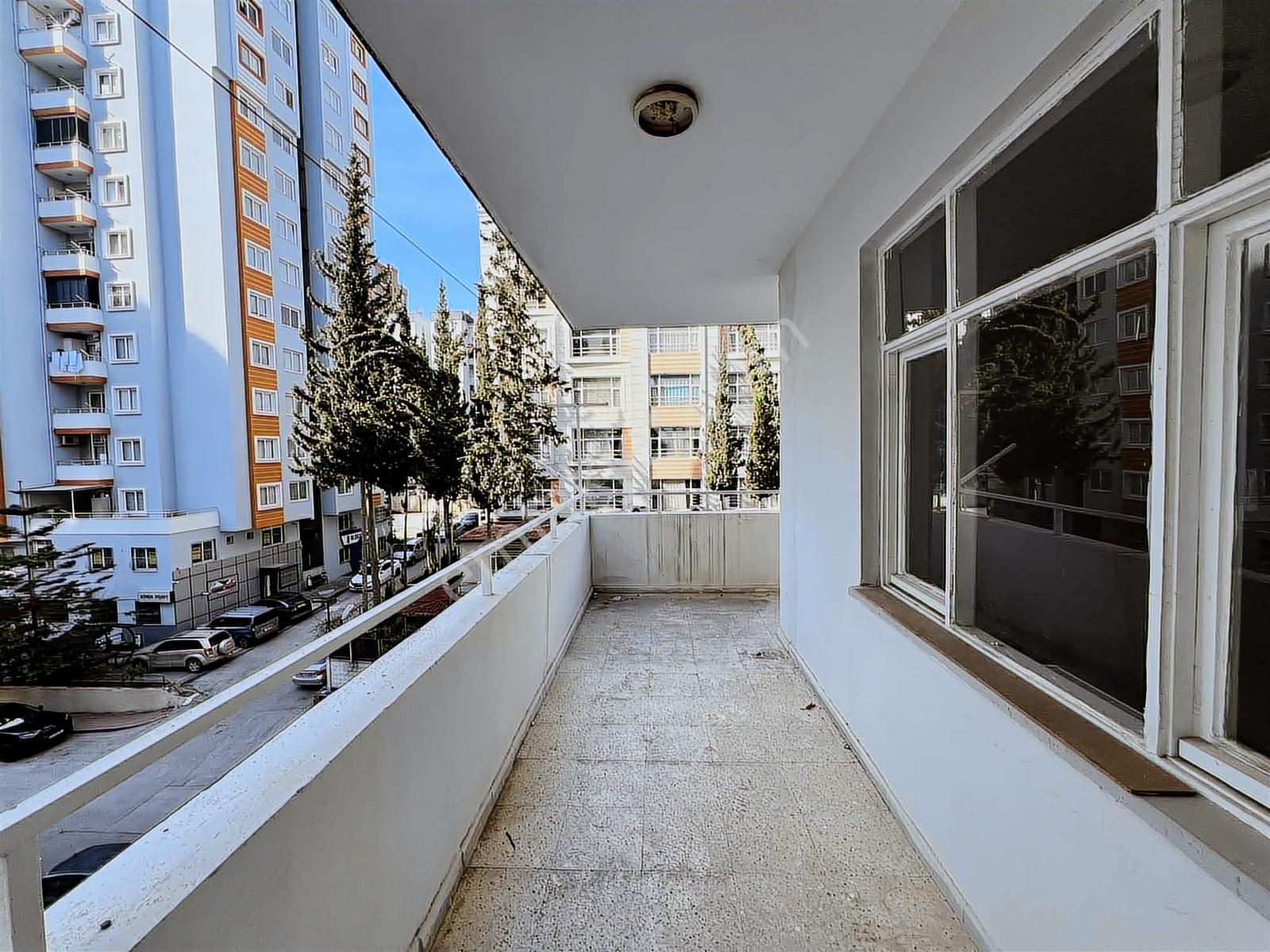 S.demirel Blv Yakın 3+1 K.mutfak Kombili Geniş Oturumlu Cazip - Görsel 8