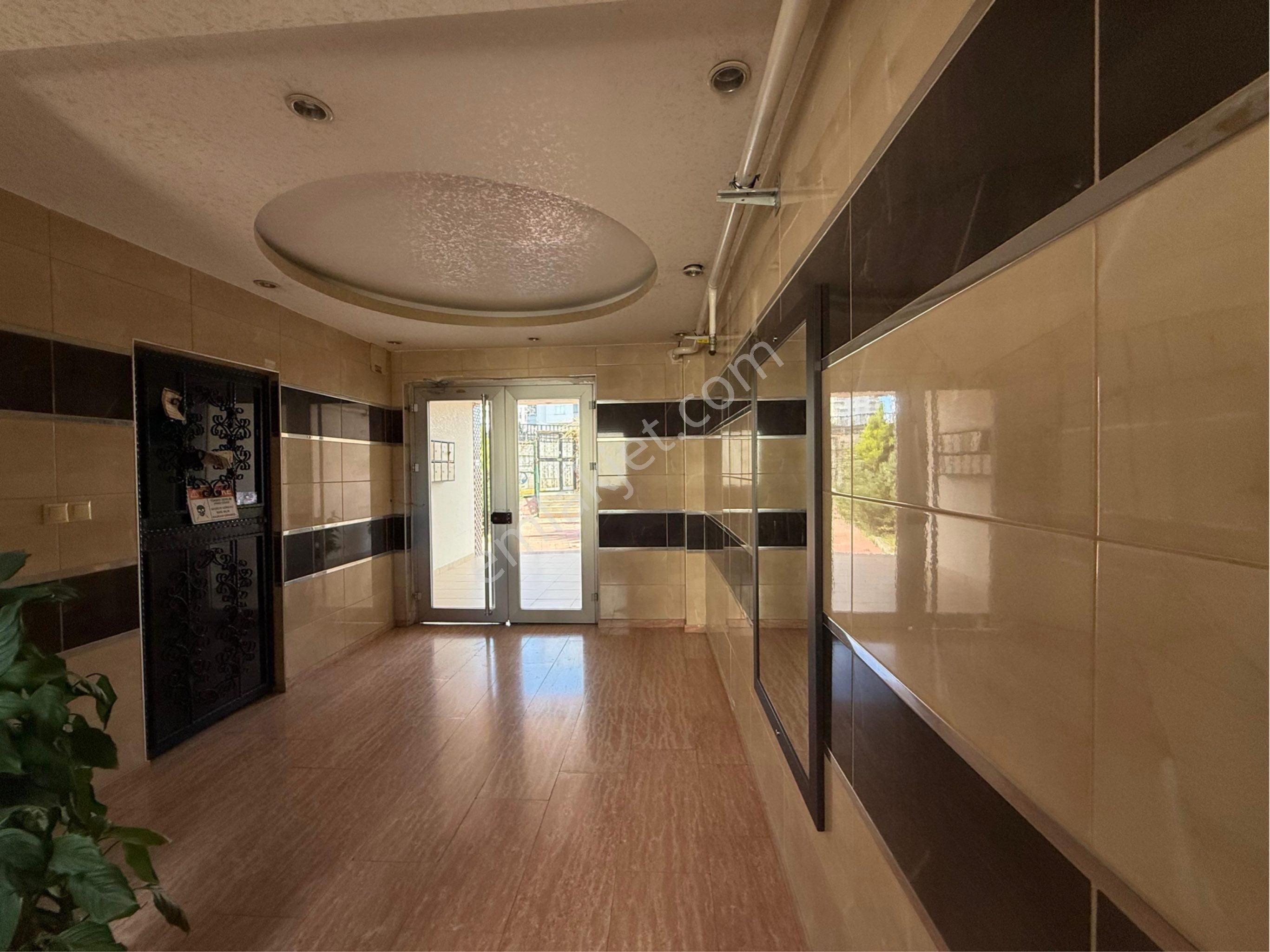 80.yıl Blv Üzeri Cepheleri Açık 4+1 K.mutfak Ç.banyo Herkat Tek Daire - Görsel 29